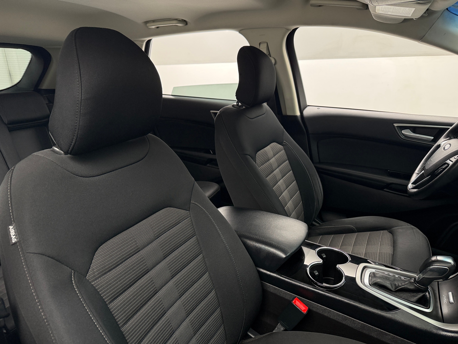 Thumbnail: 2017 Ford Edge - 2