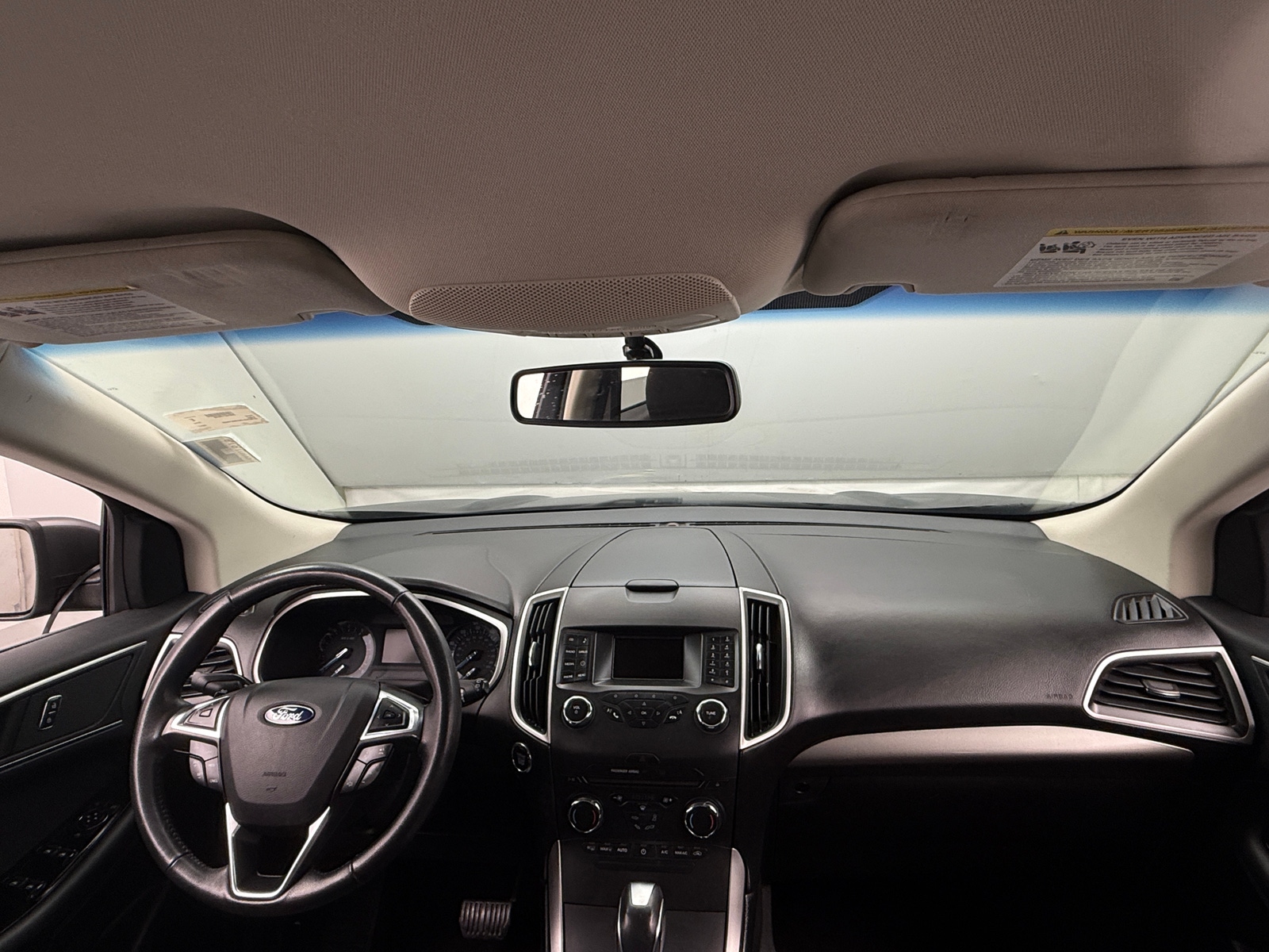 Thumbnail: 2017 Ford Edge - 3