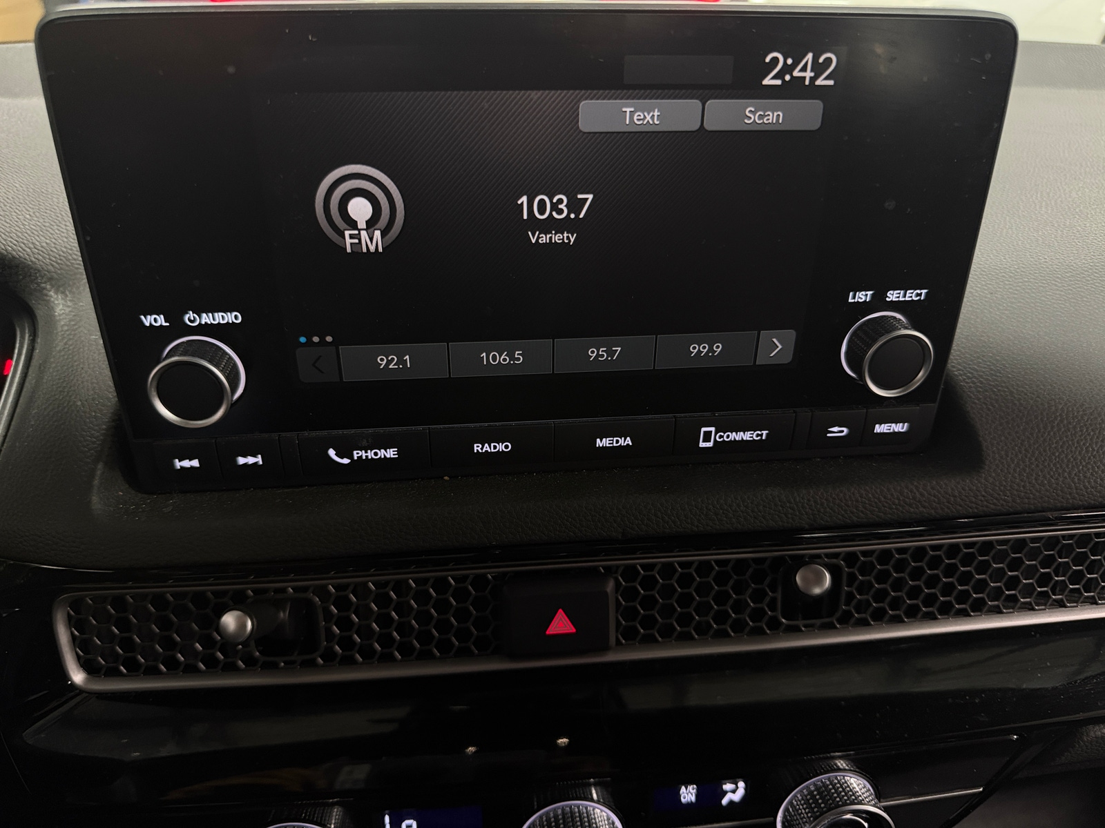 Thumbnail: 2024 Honda Civic - 4