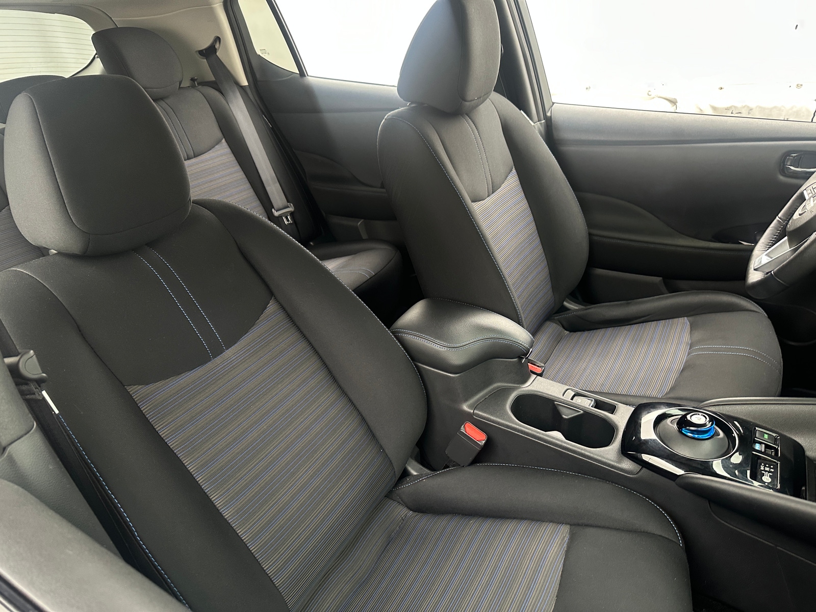 Thumbnail: 2023 Nissan Leaf - 2