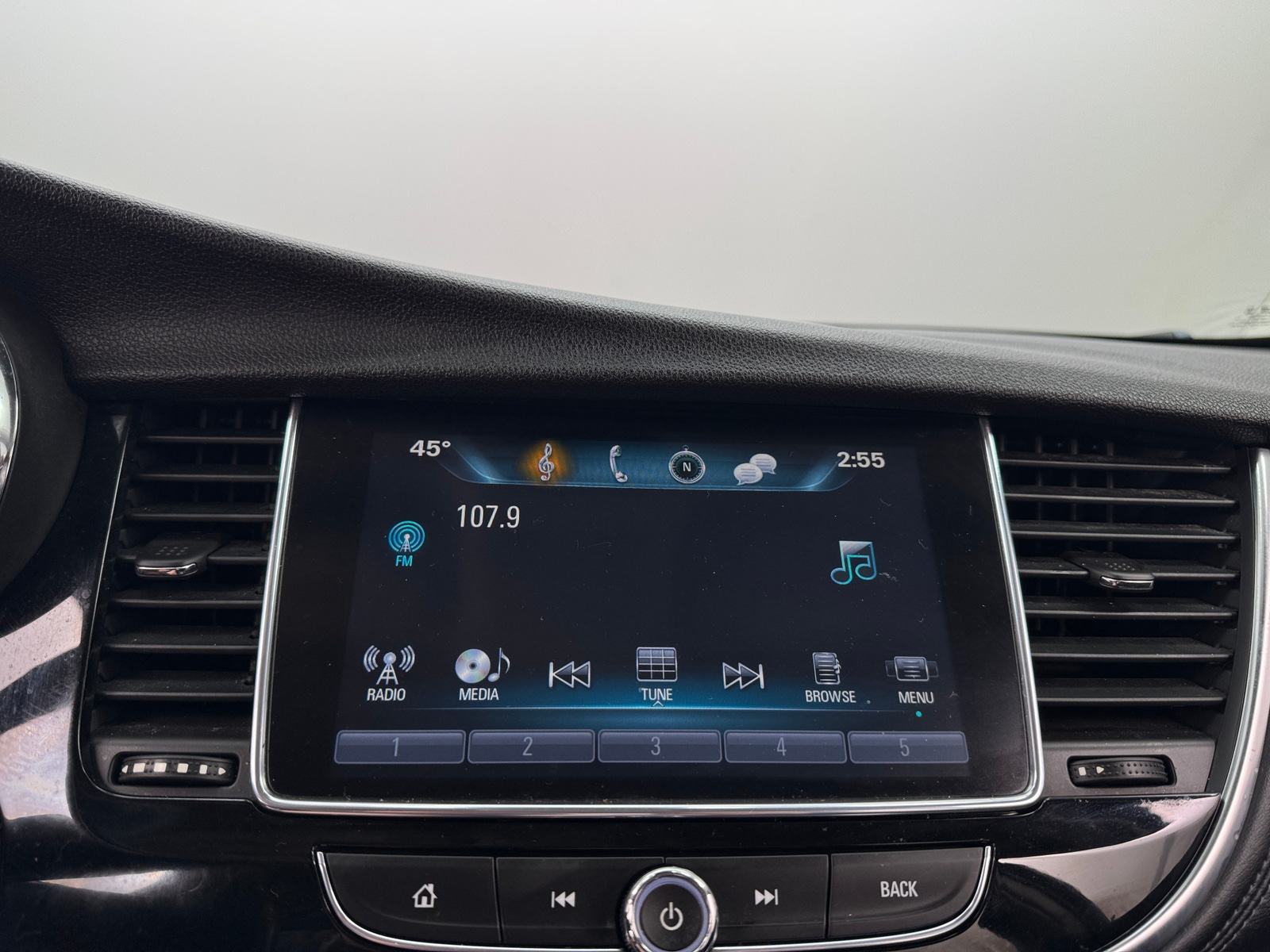 Thumbnail: 2018 Buick Encore - 4