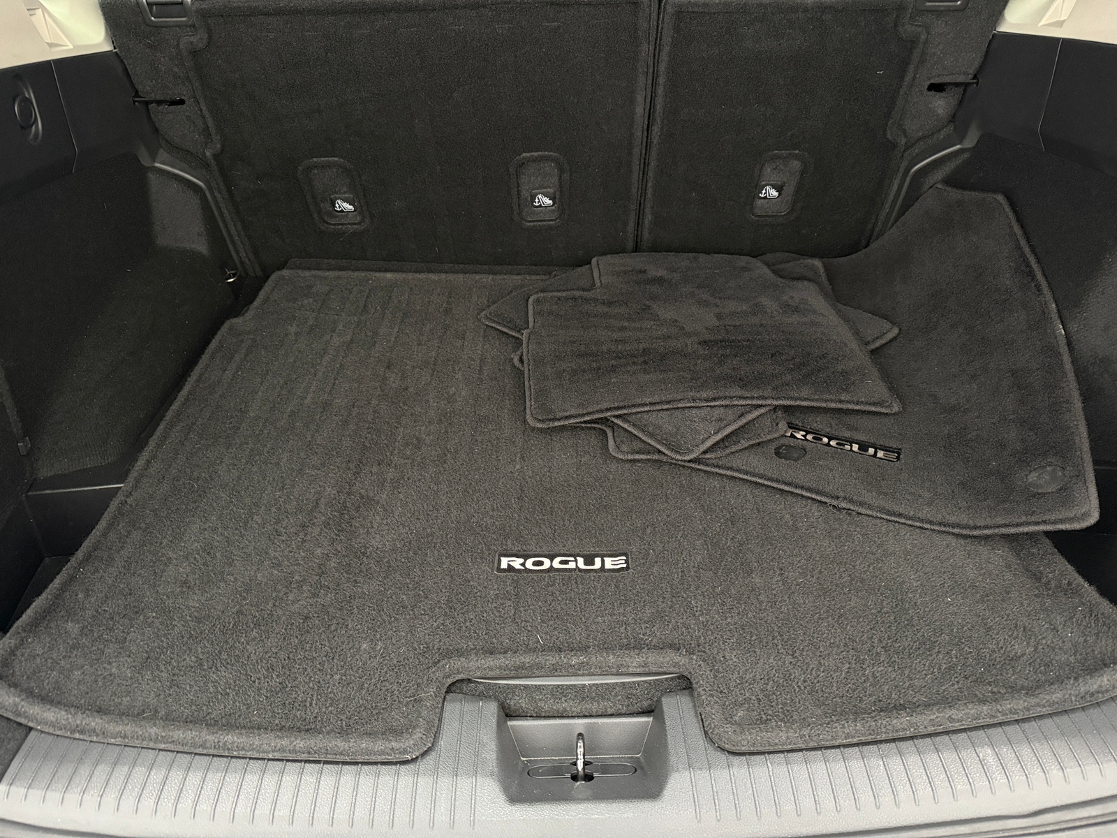 Thumbnail: 2022 Nissan Rogue - 7