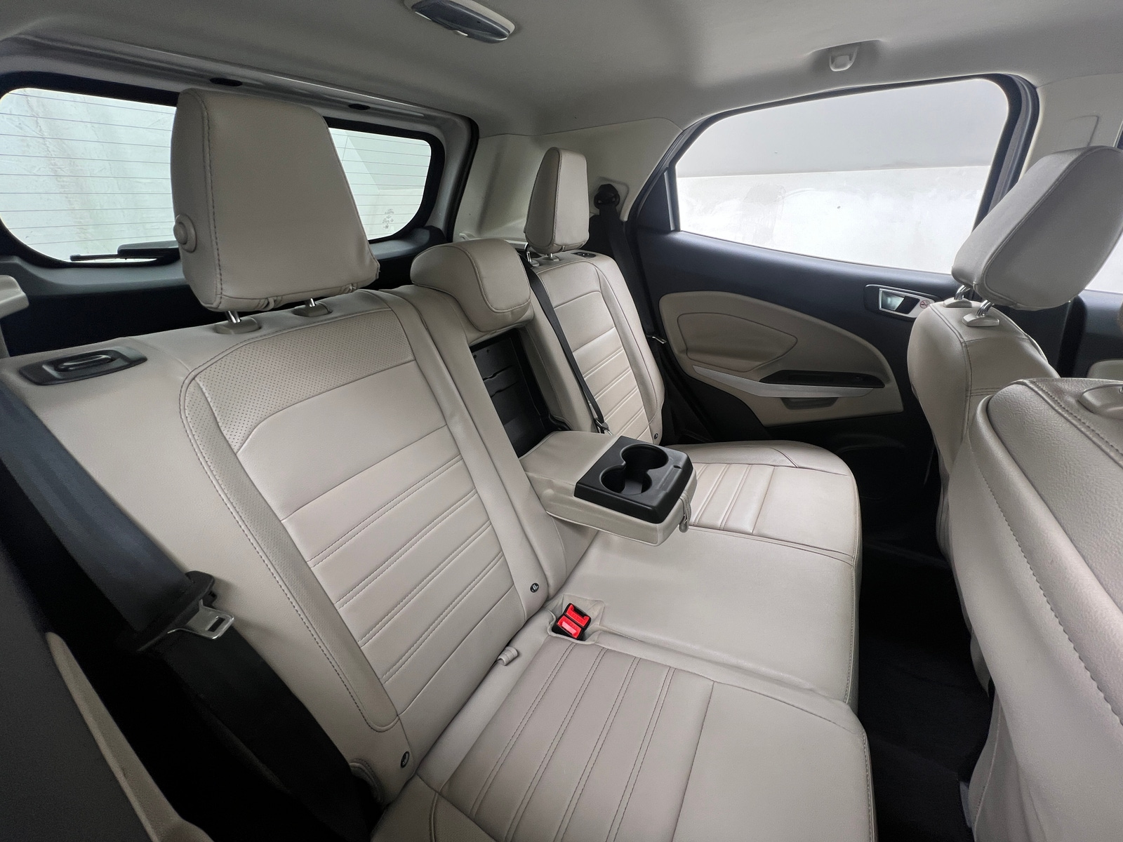 Thumbnail: 2018 Ford EcoSport - 5