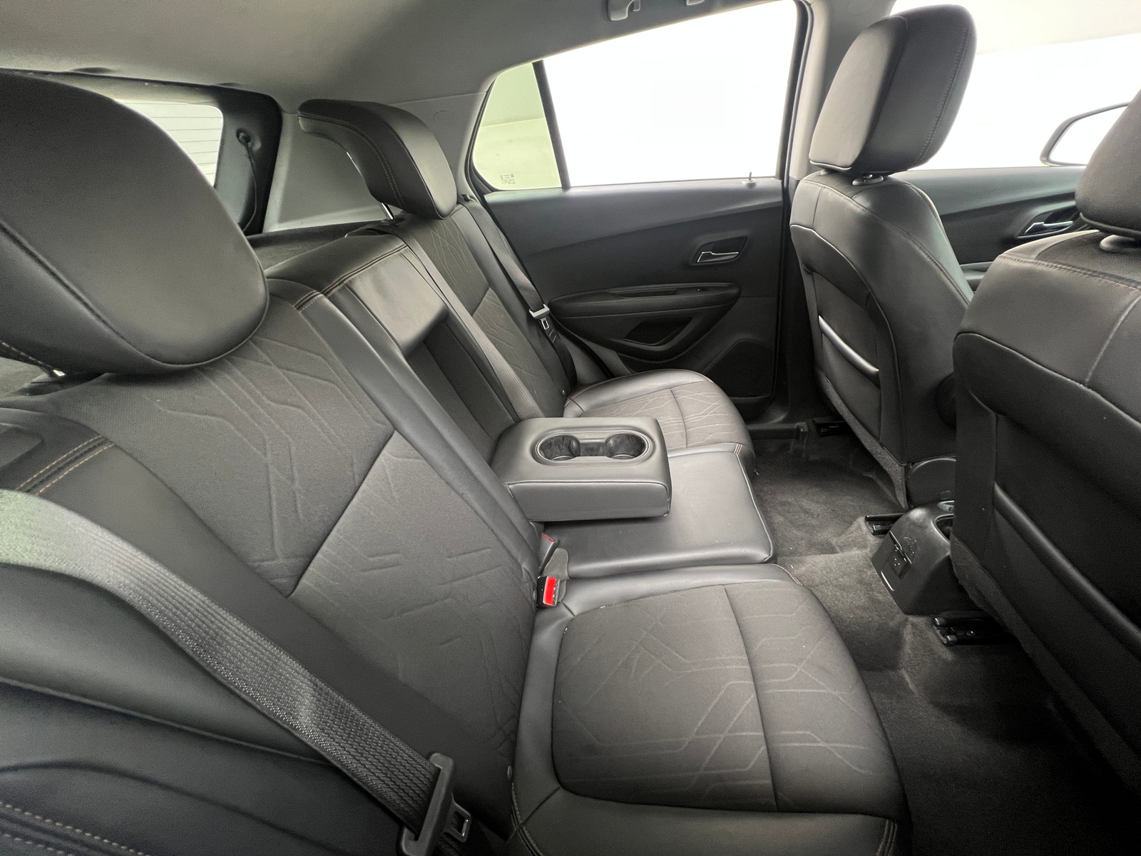 Thumbnail: 2022 Chevrolet Trax - 6