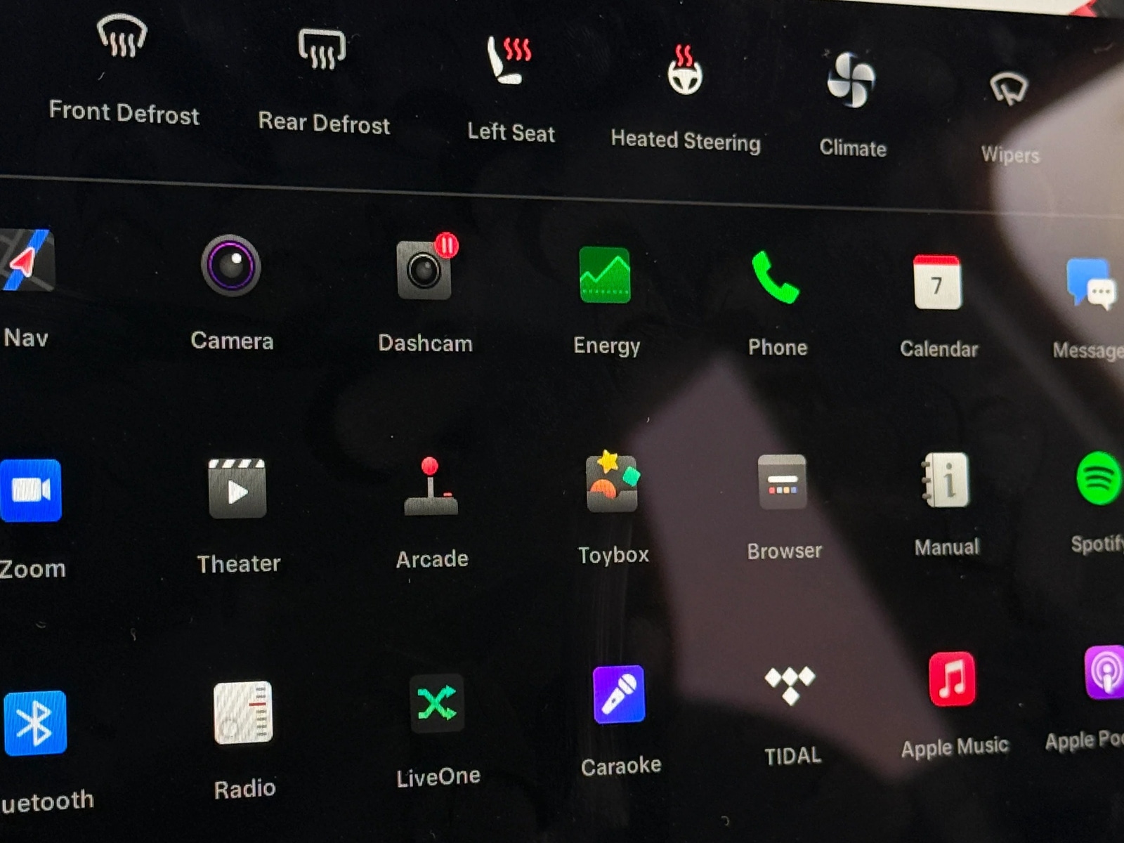 Thumbnail: 2022 Tesla Model Y - 3