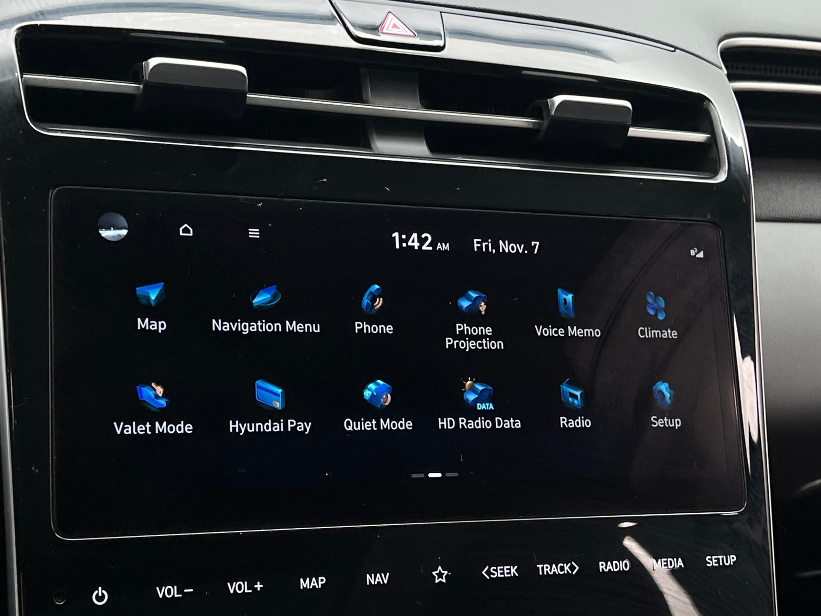 Thumbnail: 2023 Hyundai Tucson - 3