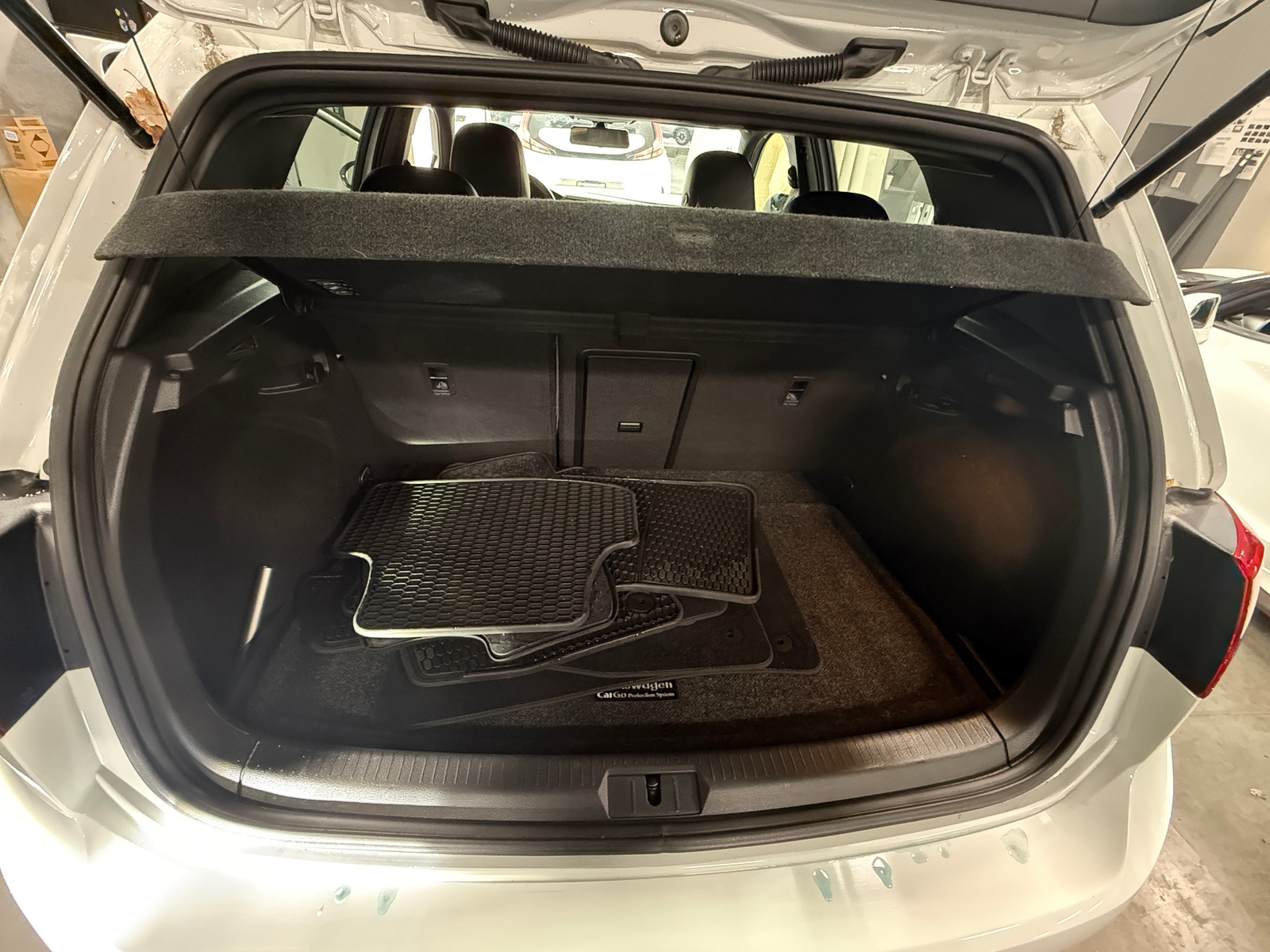 Thumbnail: 2015 Volkswagen Golf - 6