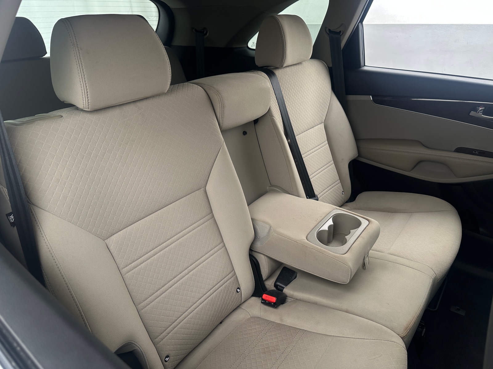 Thumbnail: 2018 Kia Sorento - 6