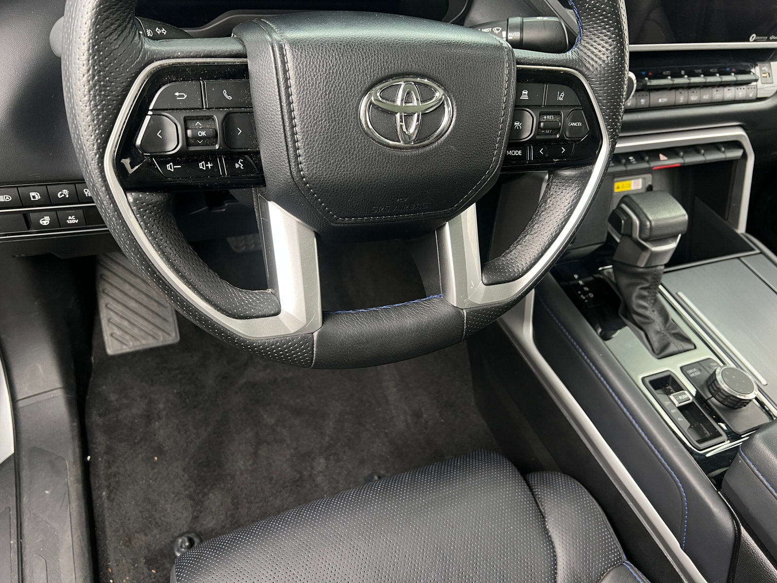 Thumbnail: 2023 Toyota Tundra - 4