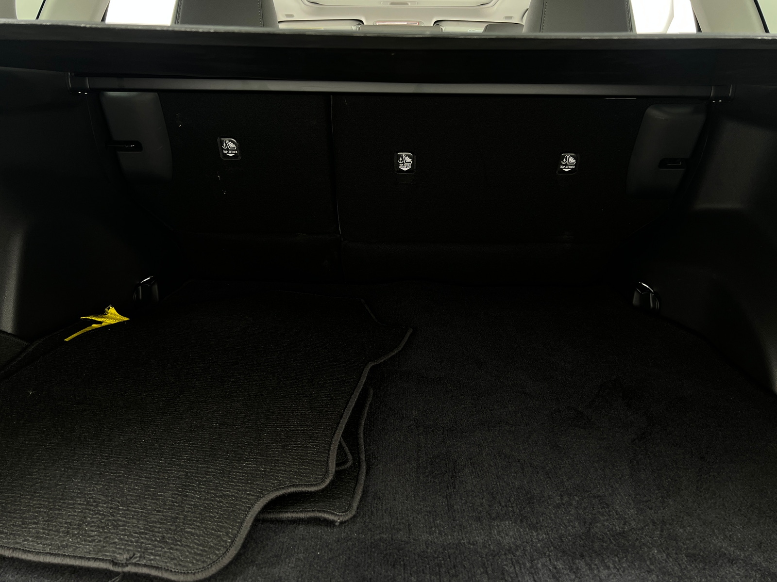 Thumbnail: 2023 Toyota RAV4 - 6