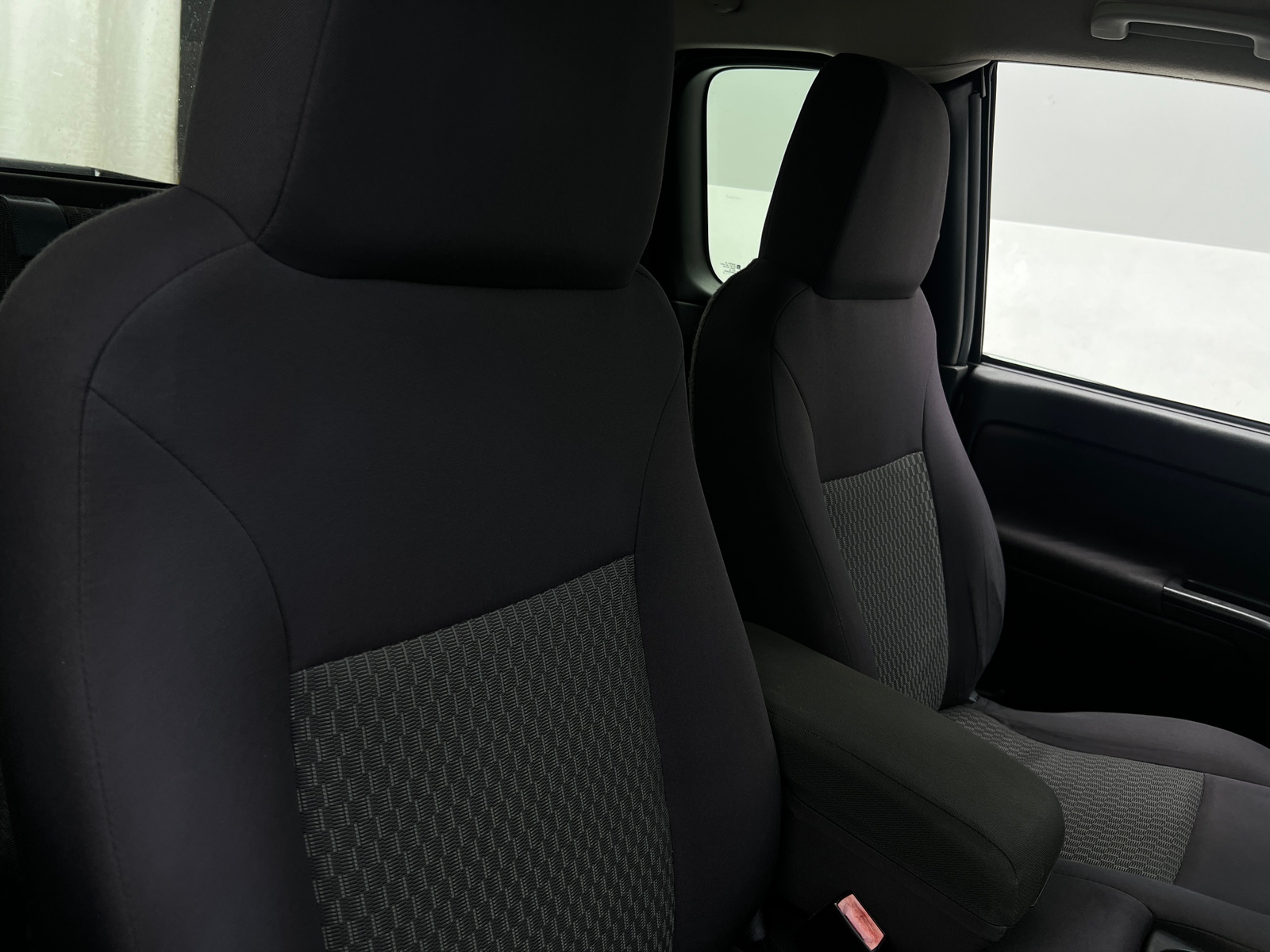 Thumbnail: 2012 Chevrolet Colorado - 2