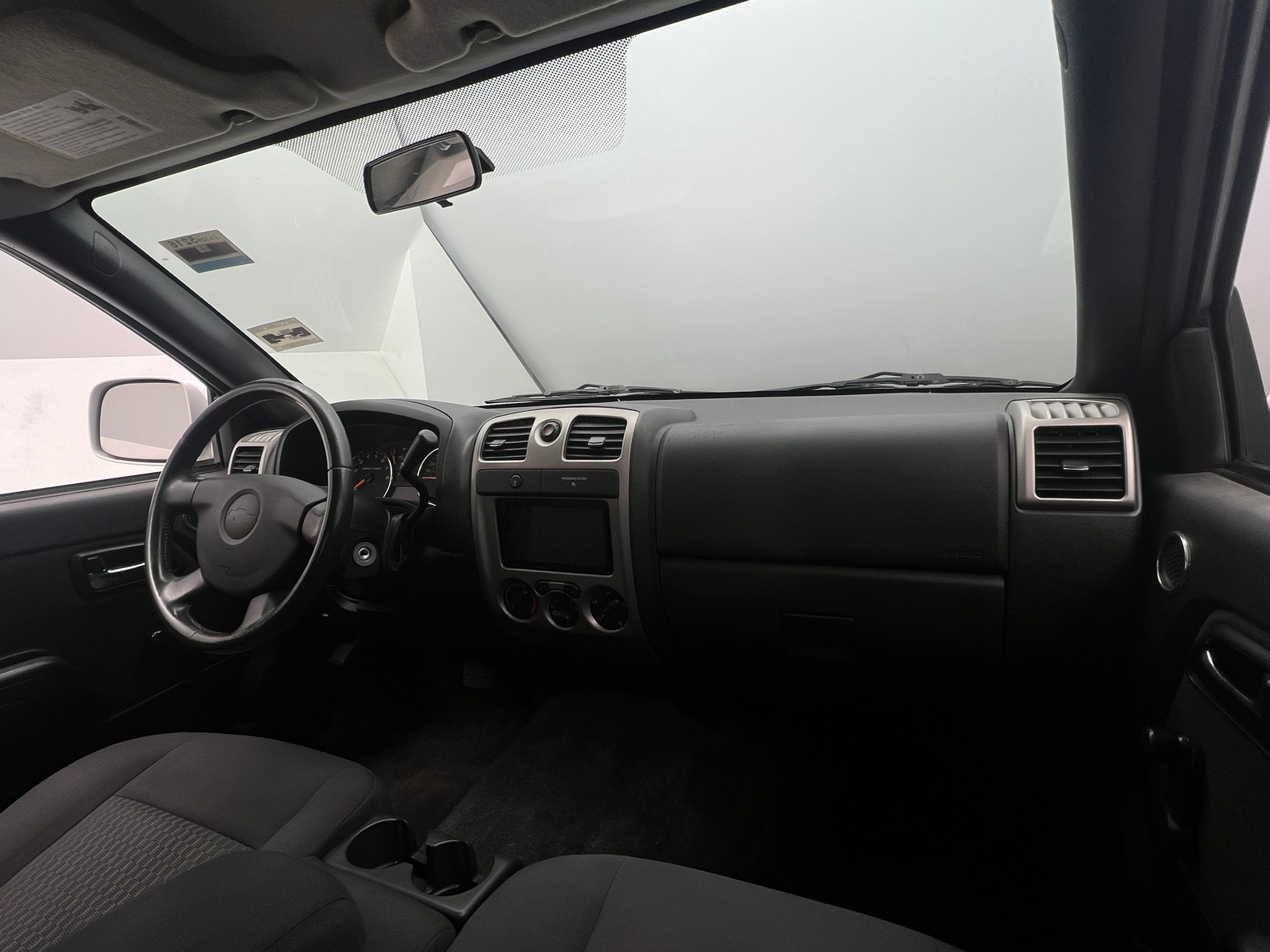 Thumbnail: 2012 Chevrolet Colorado - 3