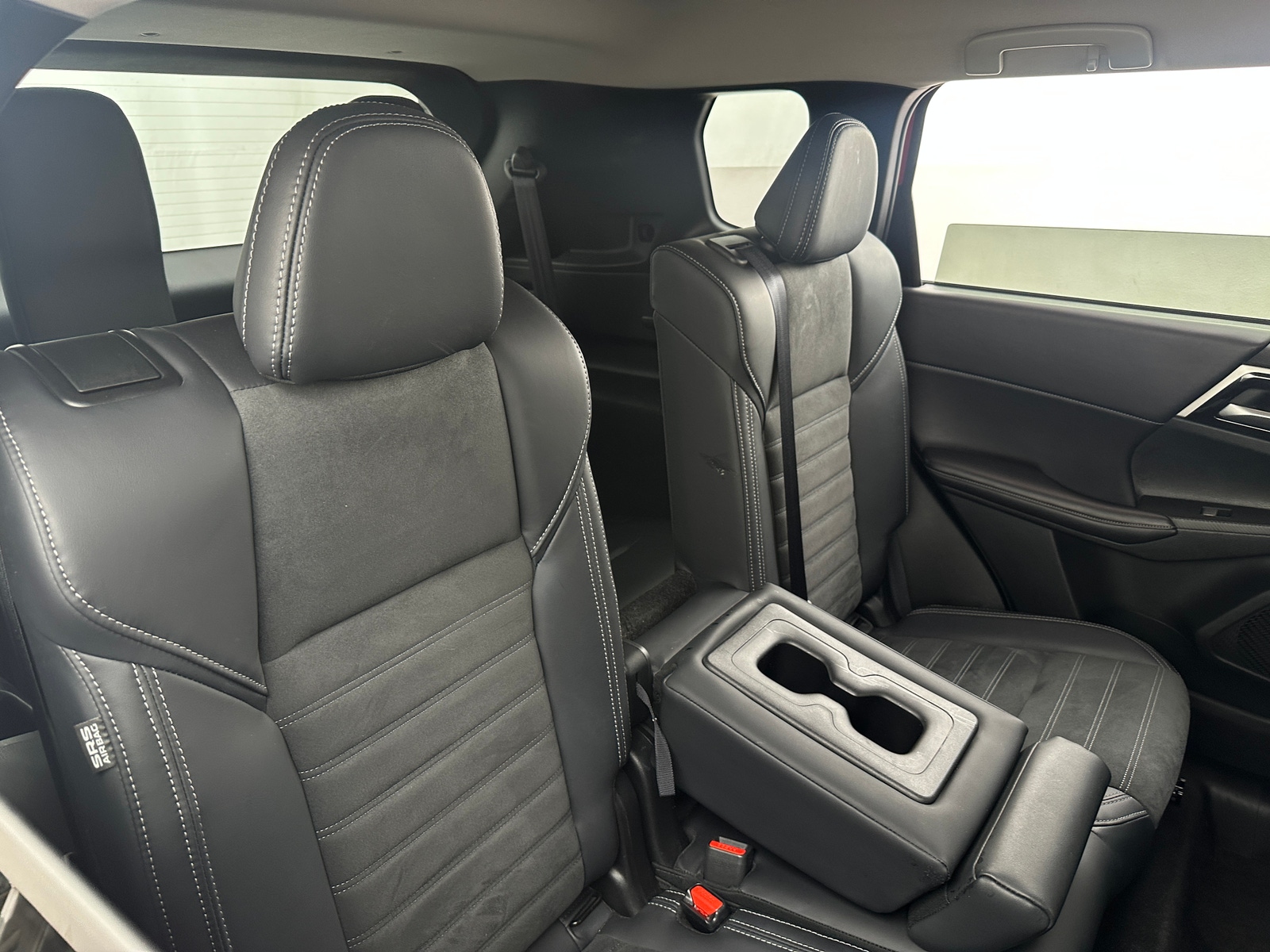 Thumbnail: 2024 Mitsubishi Outlander - 5