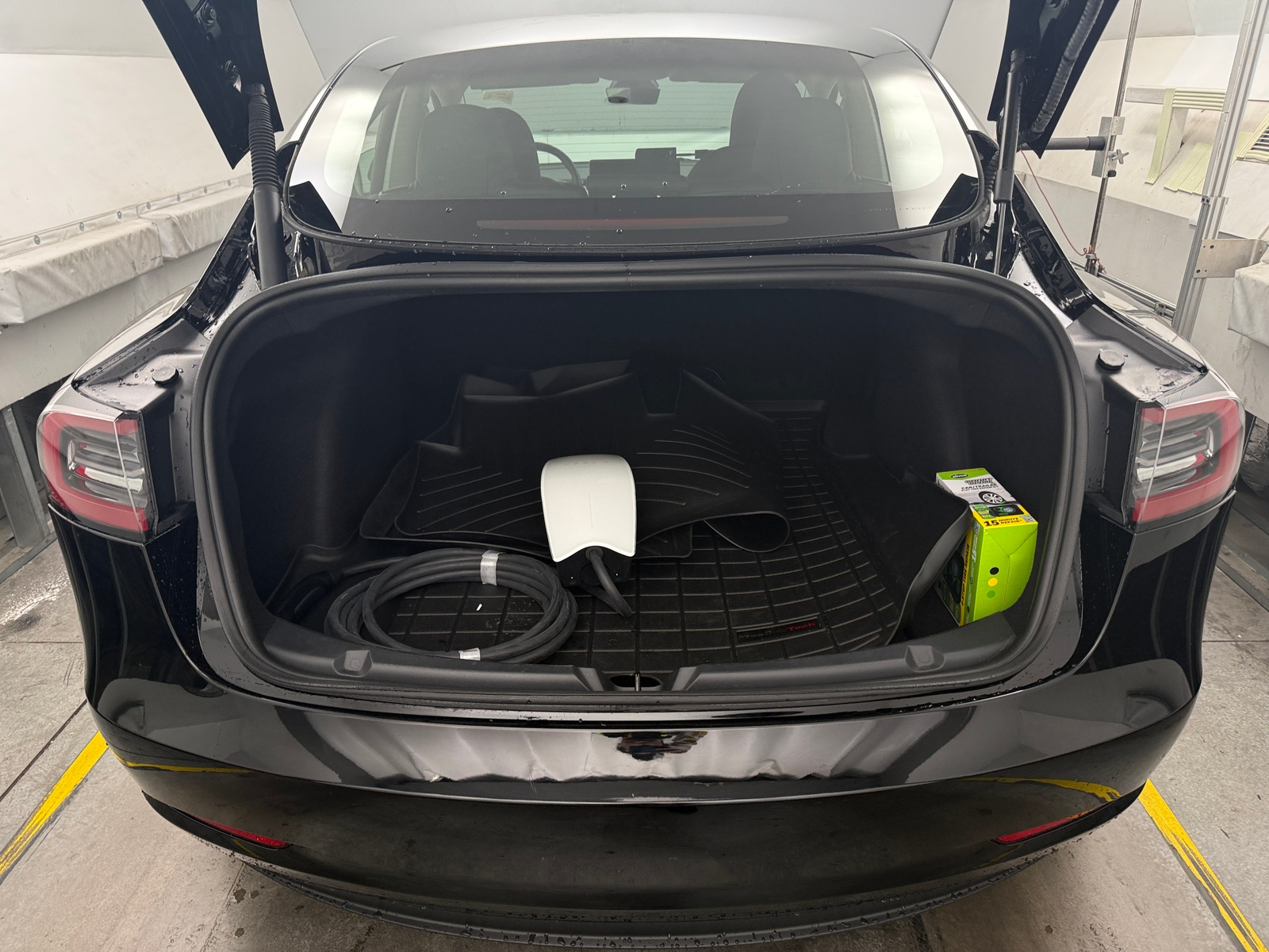 Thumbnail: 2023 Tesla Model 3 - 6