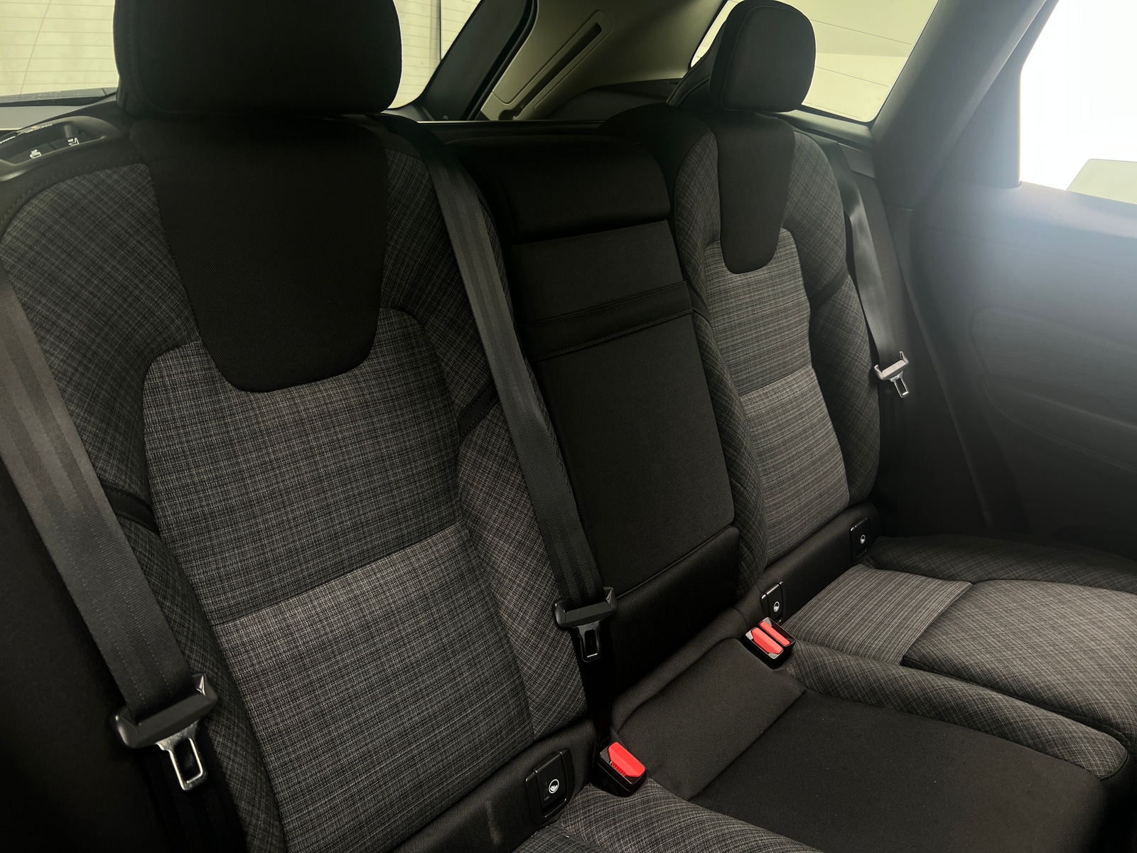 Thumbnail: 2023 Volvo XC60 - 6