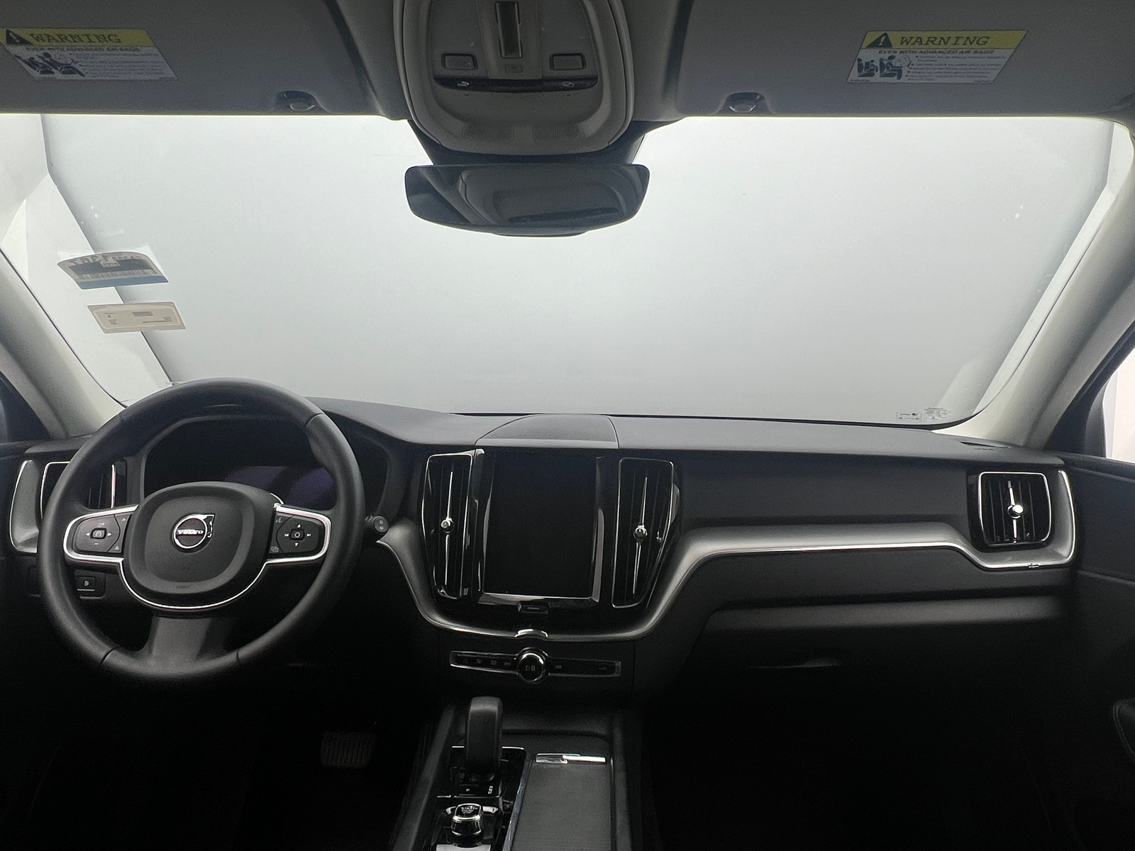 Thumbnail: 2023 Volvo XC60 - 3