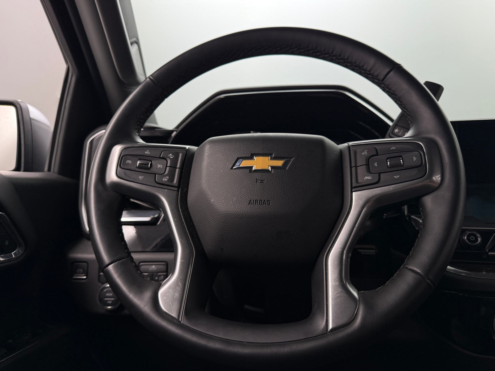 Thumbnail: 2024 Chevrolet Silverado 1500 - 5