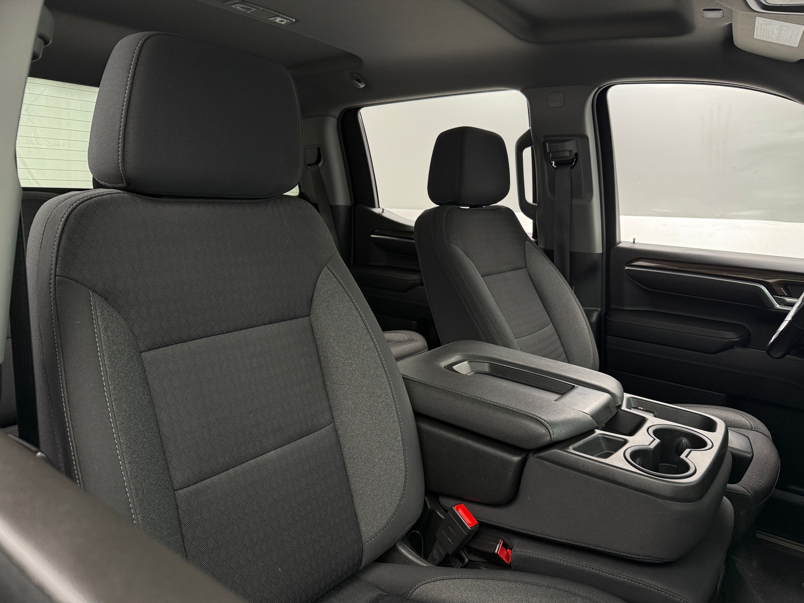 Thumbnail: 2022 Chevrolet Silverado 1500 - 2