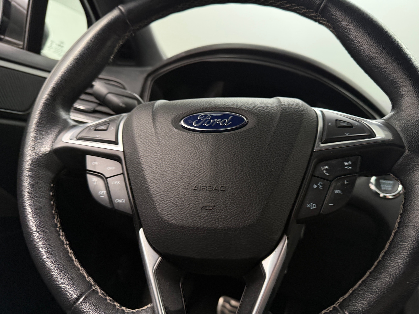 Thumbnail: 2017 Ford Fusion - 4