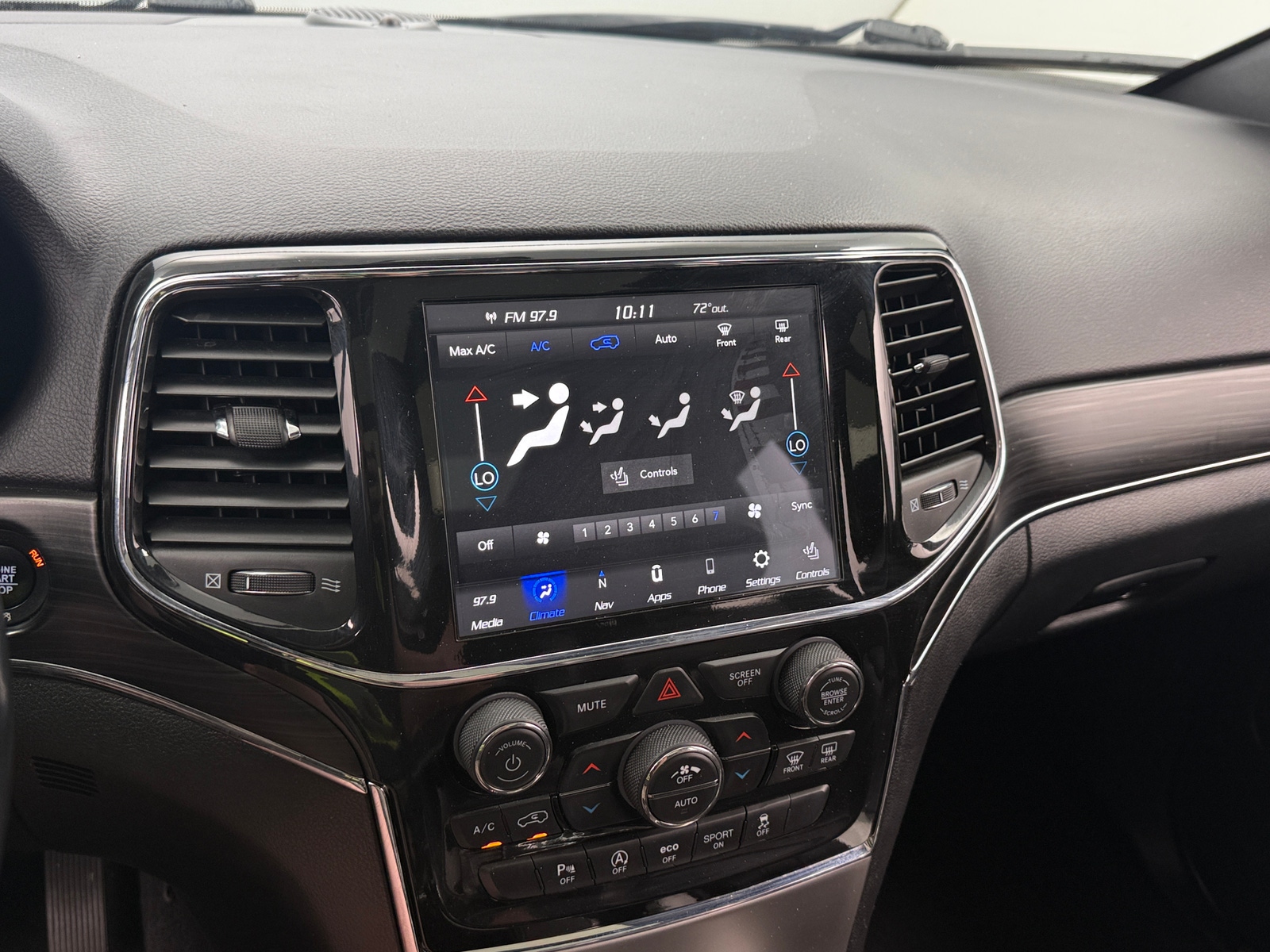 Thumbnail: 2021 Jeep Grand Cherokee - 3