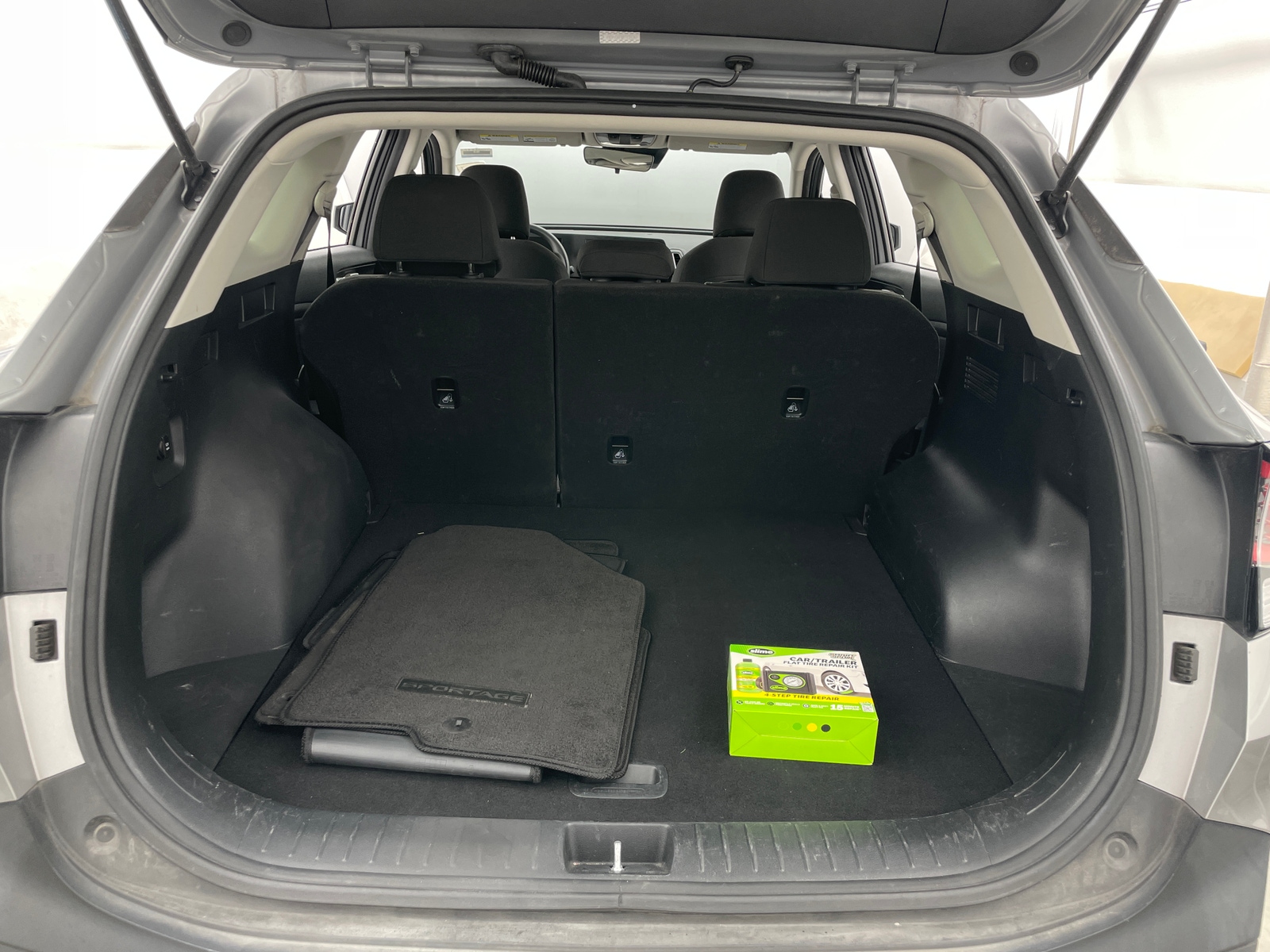 Thumbnail: 2023 Kia Sportage - 7