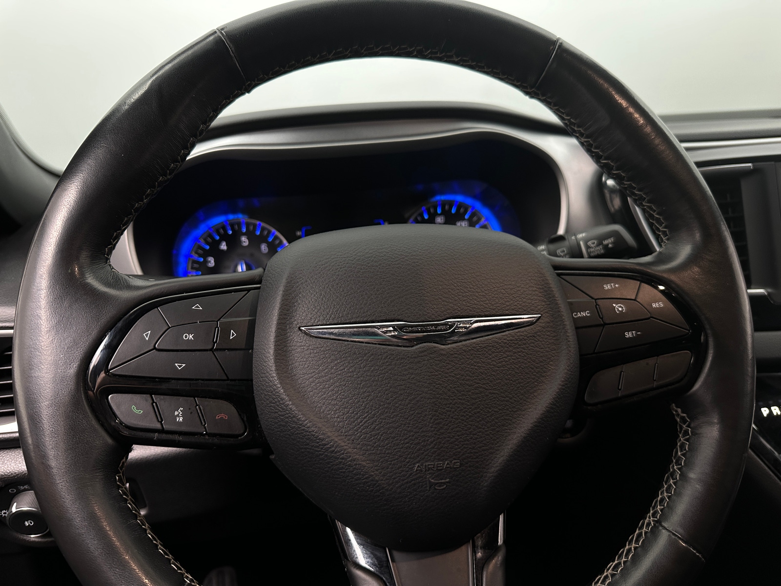 Thumbnail: 2020 Chrysler Pacifica - 4