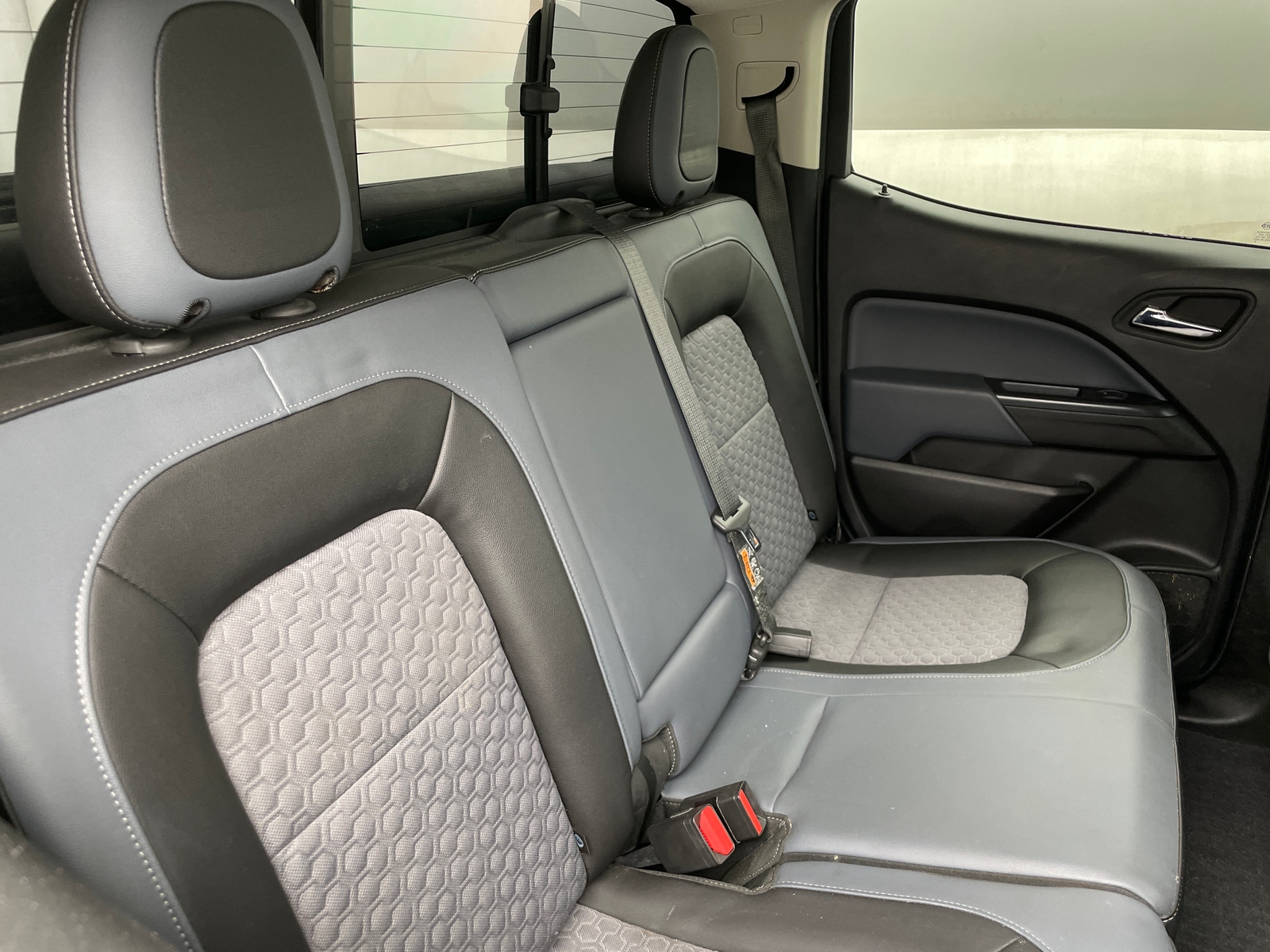 Thumbnail: 2019 Chevrolet Colorado - 6