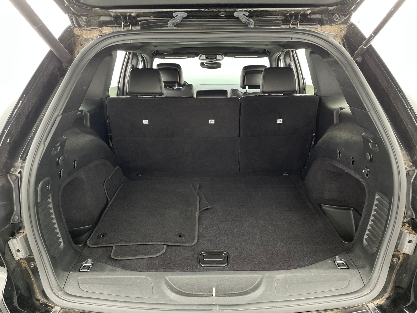 Thumbnail: 2020 Jeep Grand Cherokee - 6