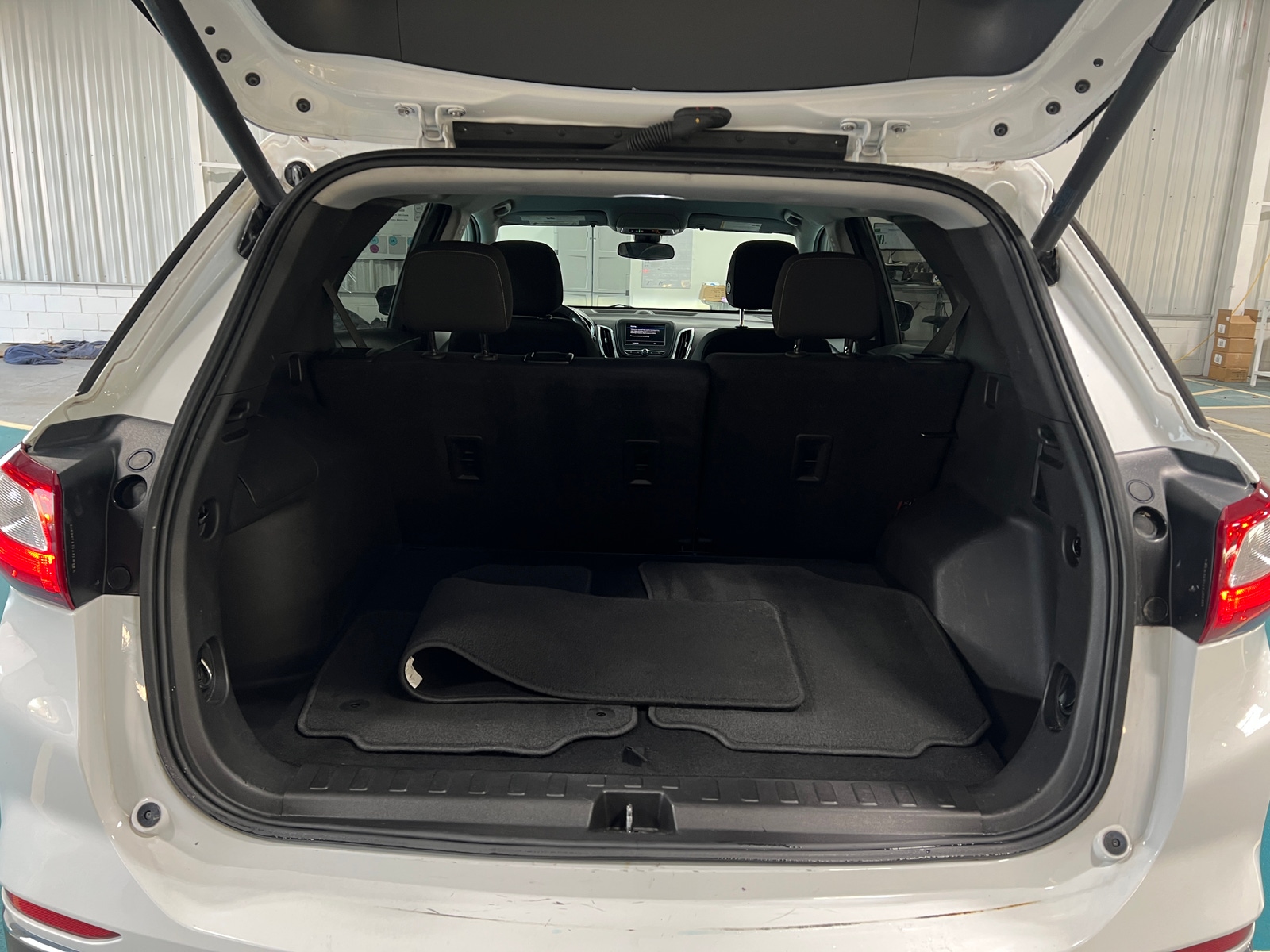 Thumbnail: 2021 Chevrolet Equinox - 7