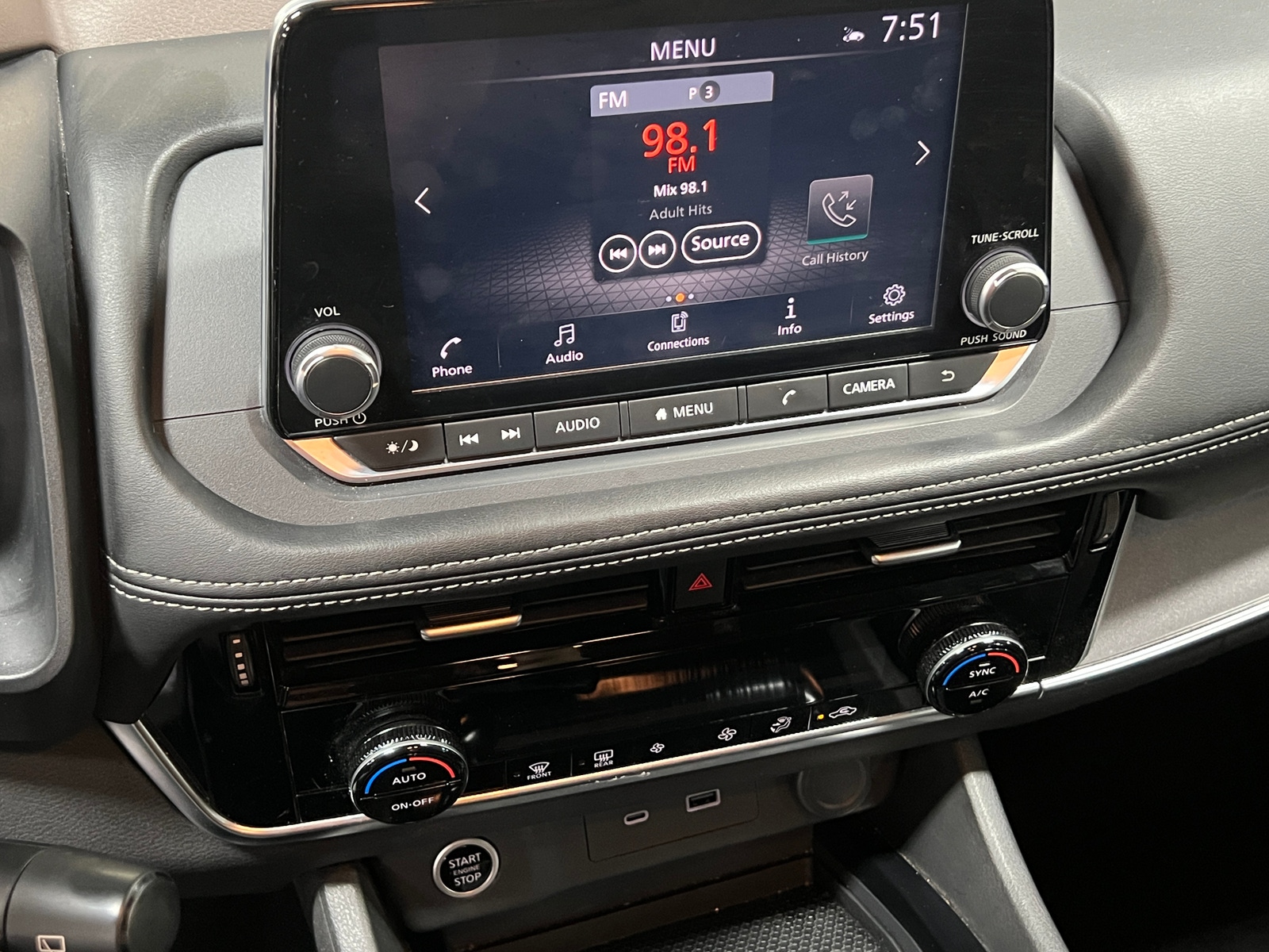 Thumbnail: 2021 Nissan Rogue - 4