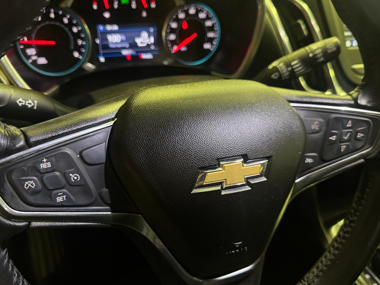 Thumbnail: 2019 Chevrolet Equinox - 5