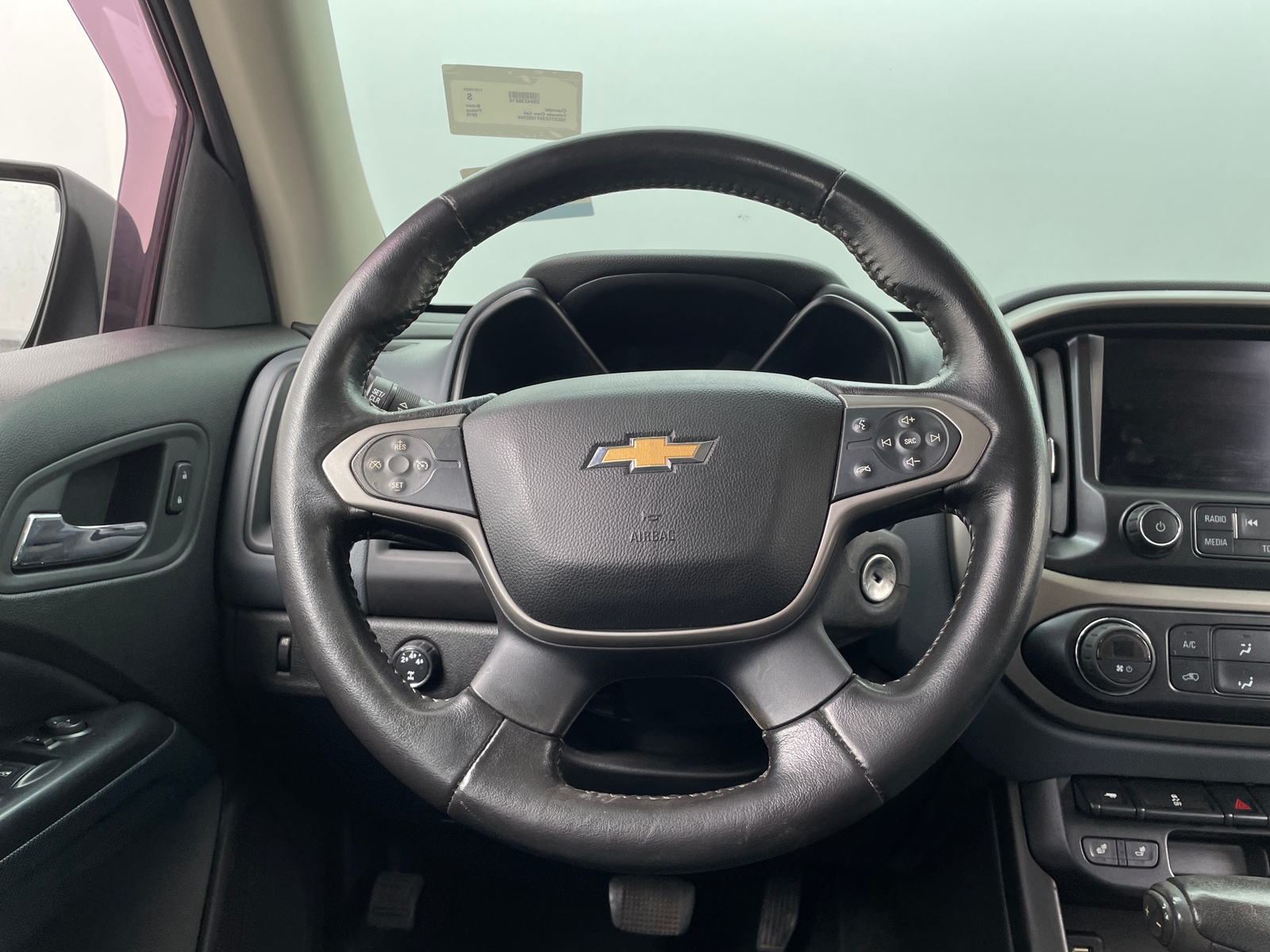 Thumbnail: 2015 Chevrolet Colorado - 5