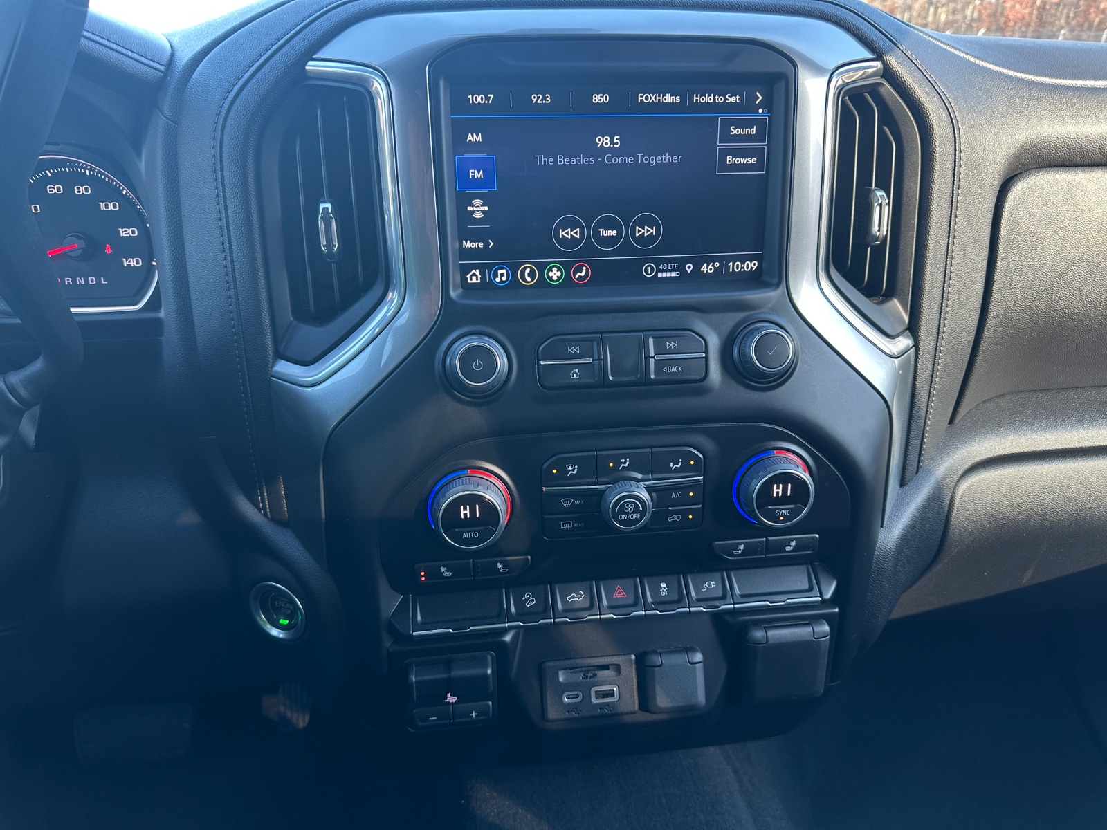 Thumbnail: 2023 Chevrolet Silverado 2500 - 4