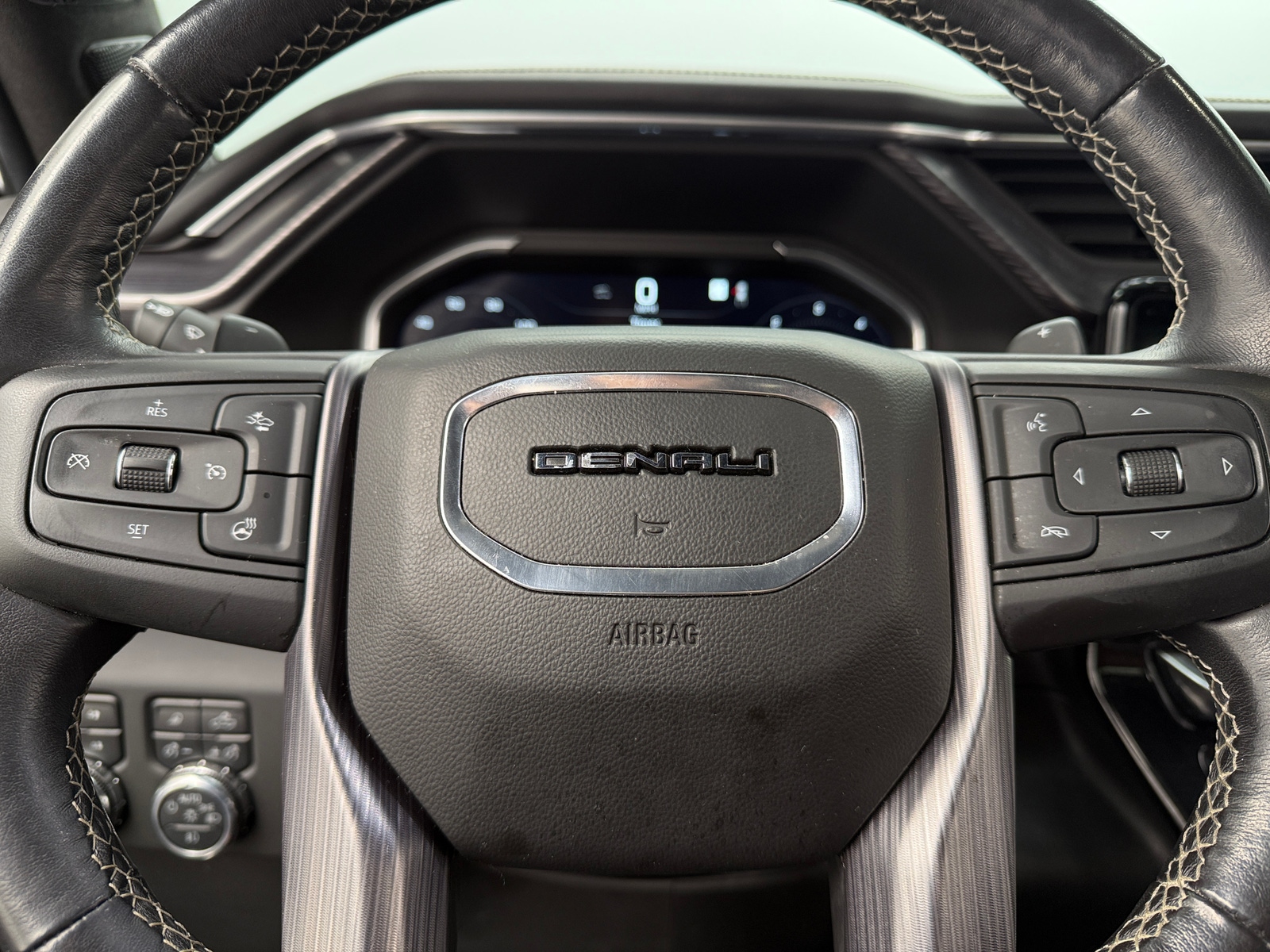 Thumbnail: 2023 GMC Sierra 1500 - 4