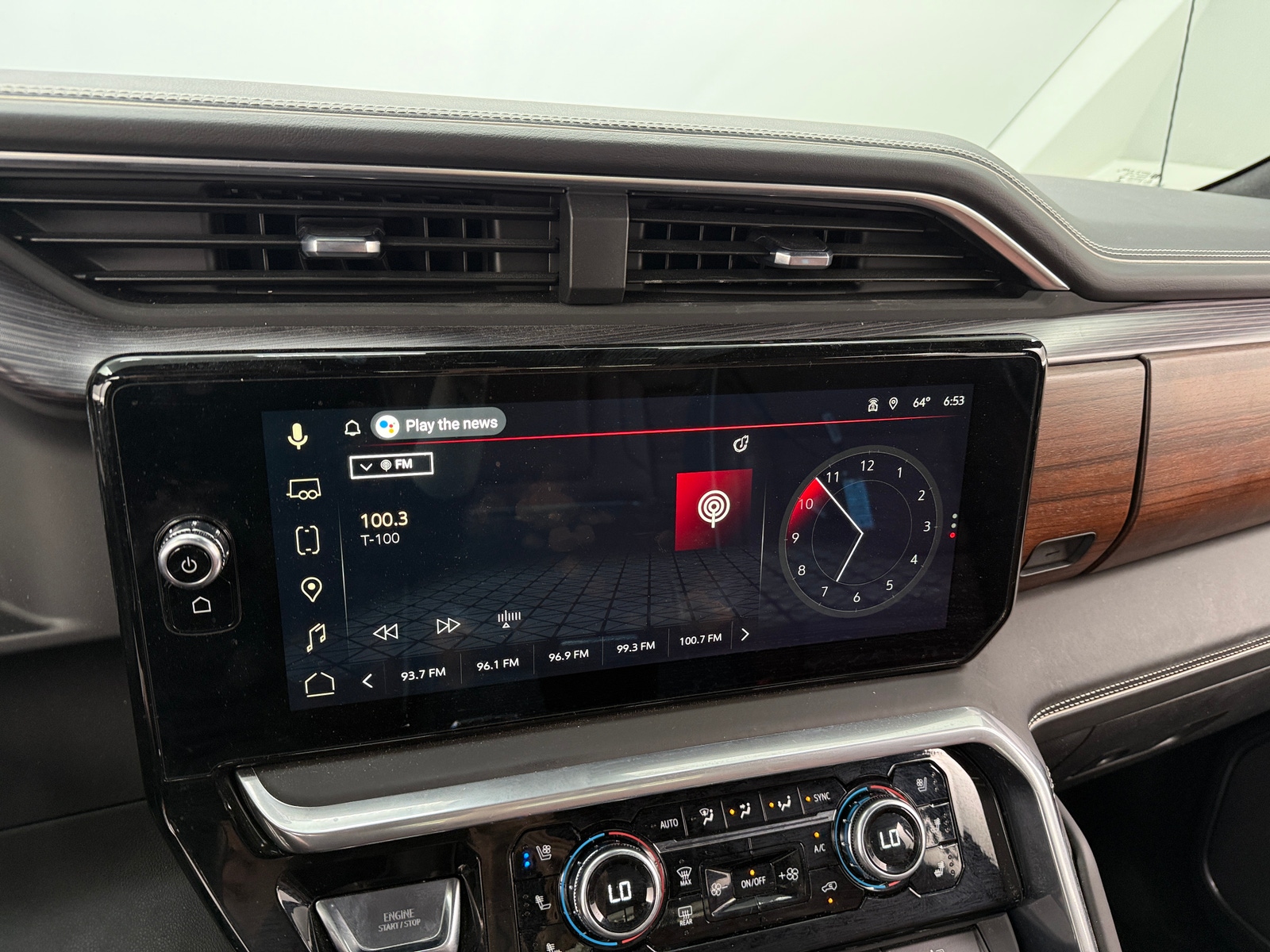 Thumbnail: 2023 GMC Sierra 1500 - 3