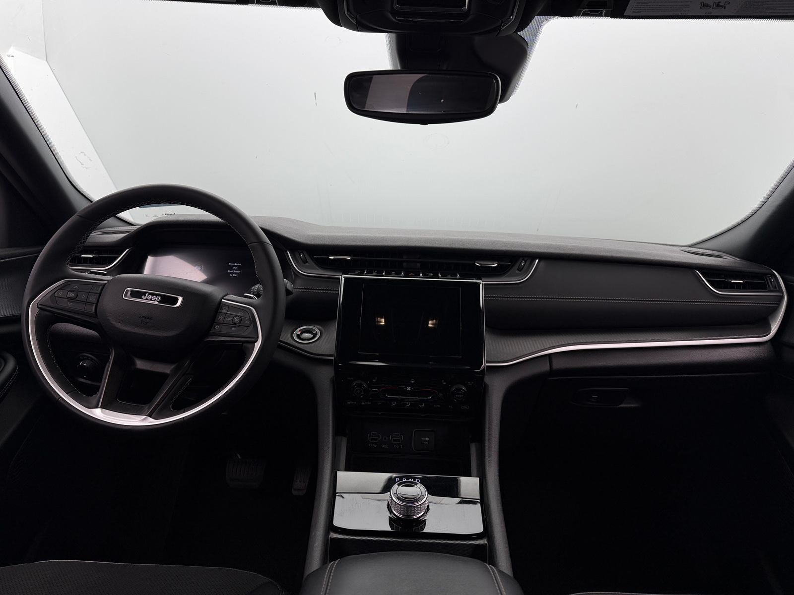 Thumbnail: 2024 Jeep Grand Cherokee L - 2