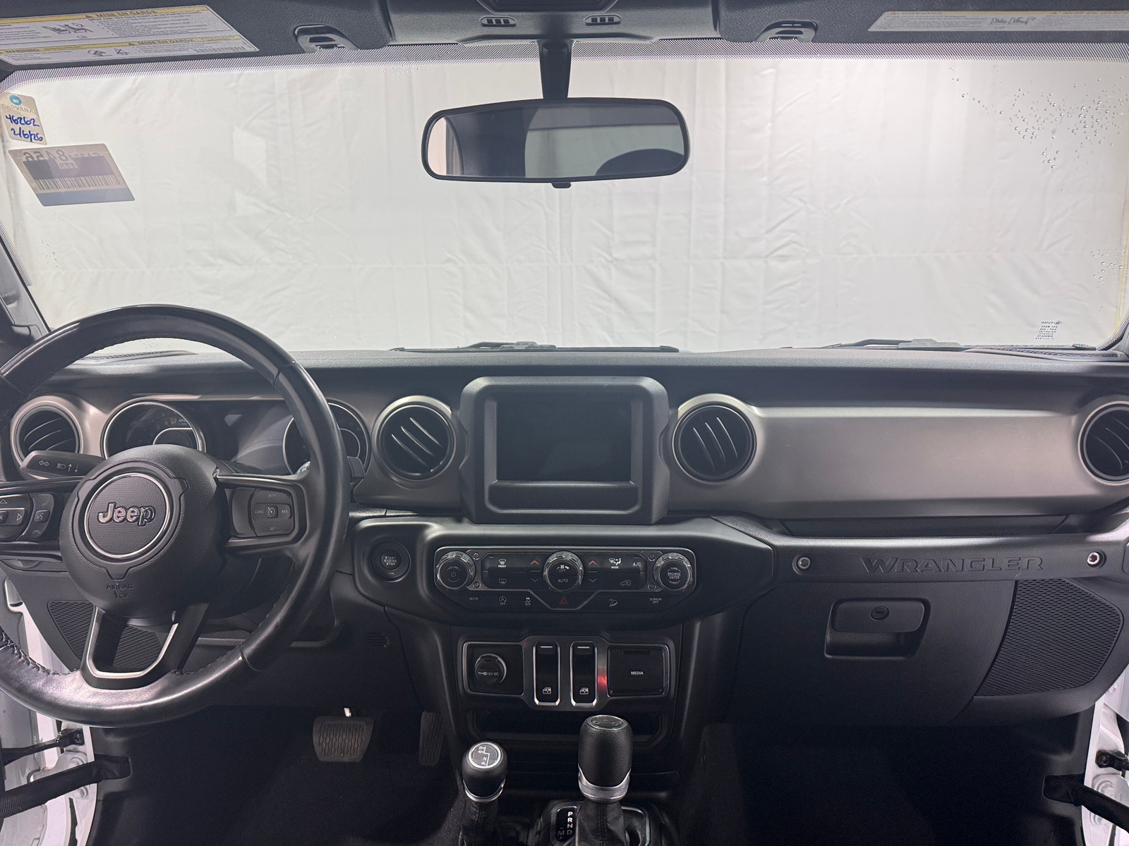 Thumbnail: 2020 Jeep Wrangler - 3