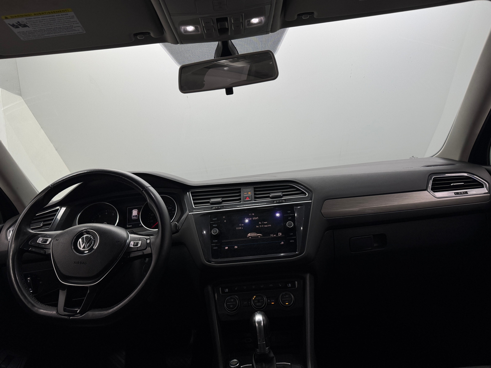 Thumbnail: 2018 Volkswagen Tiguan - 2