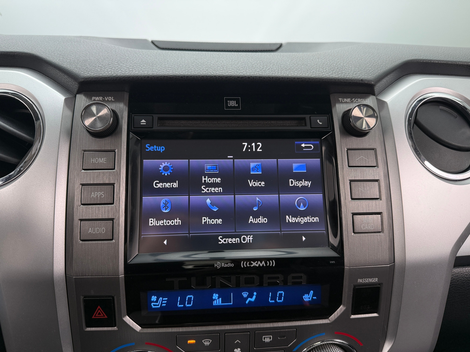 Thumbnail: 2014 Toyota Tundra - 3