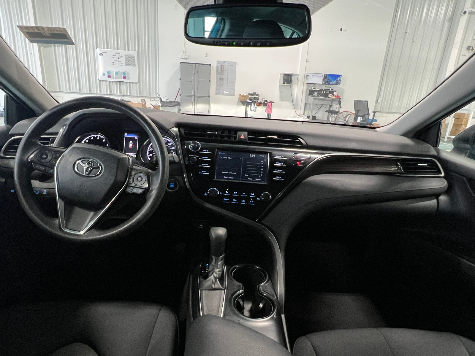 Thumbnail: 2019 Toyota Camry - 3