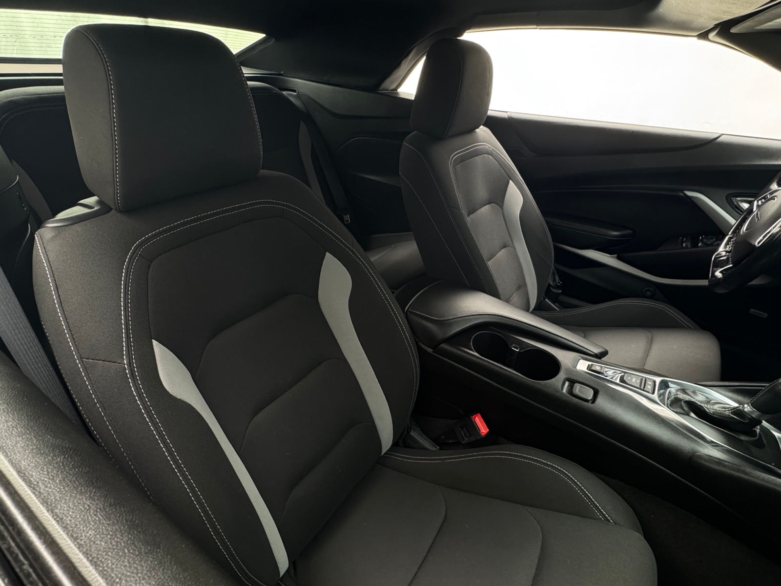 Thumbnail: 2019 Chevrolet Camaro - 2