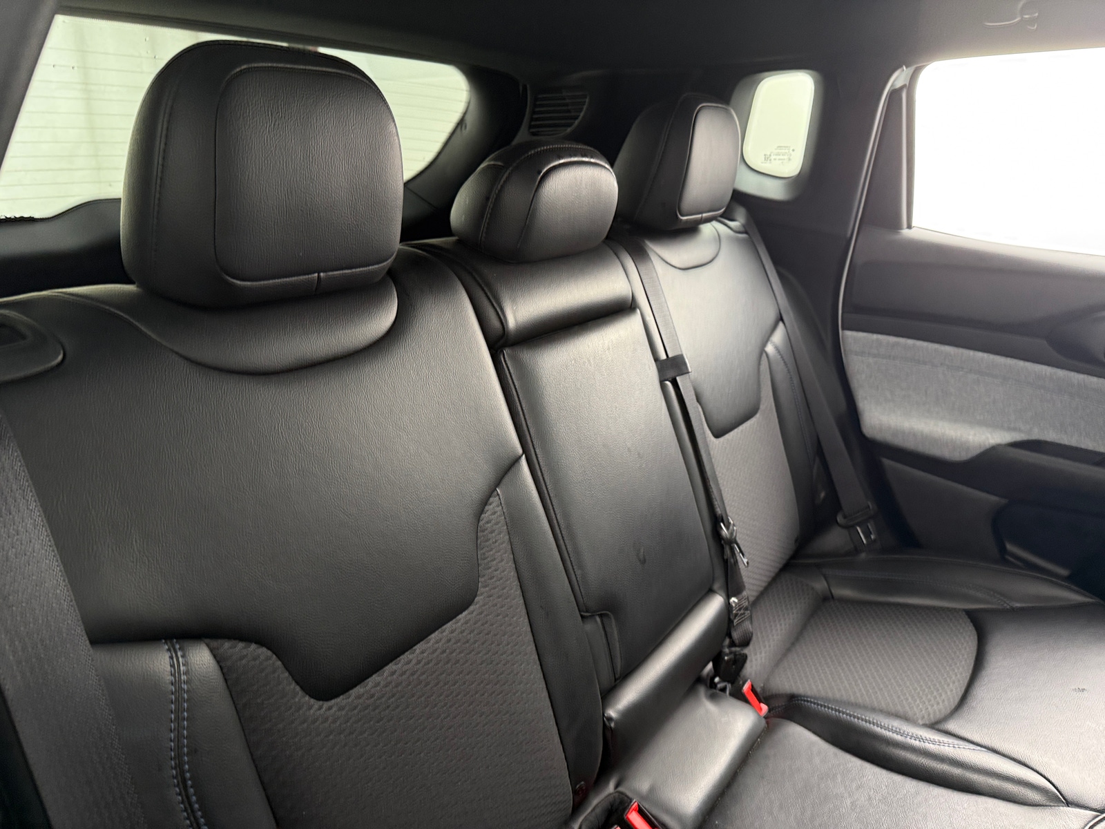 Thumbnail: 2023 Jeep Compass - 6