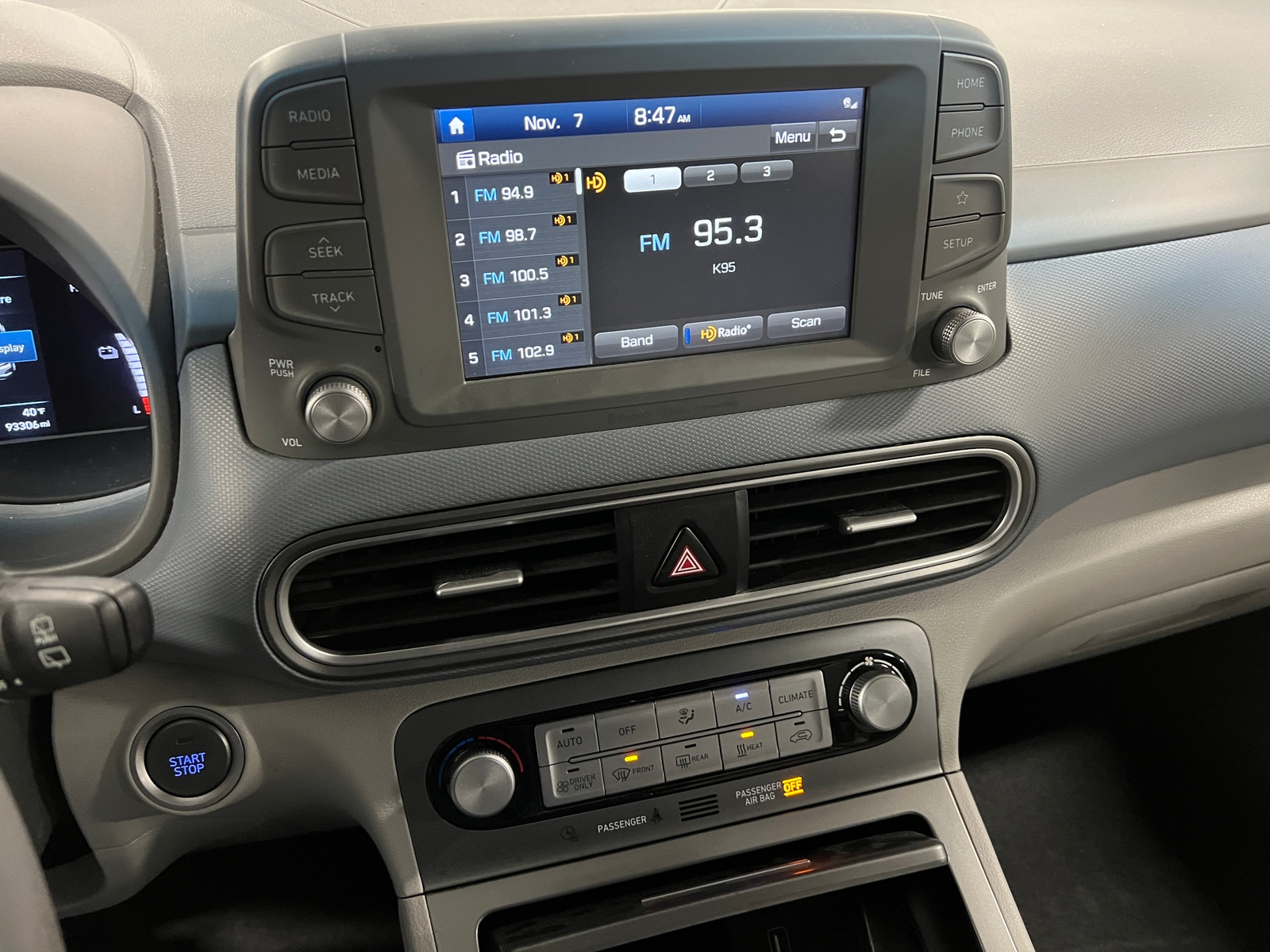 Thumbnail: 2021 Hyundai Kona - 3