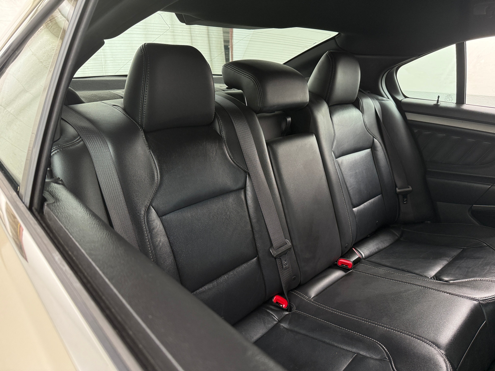 Thumbnail: 2018 Ford Taurus - 6