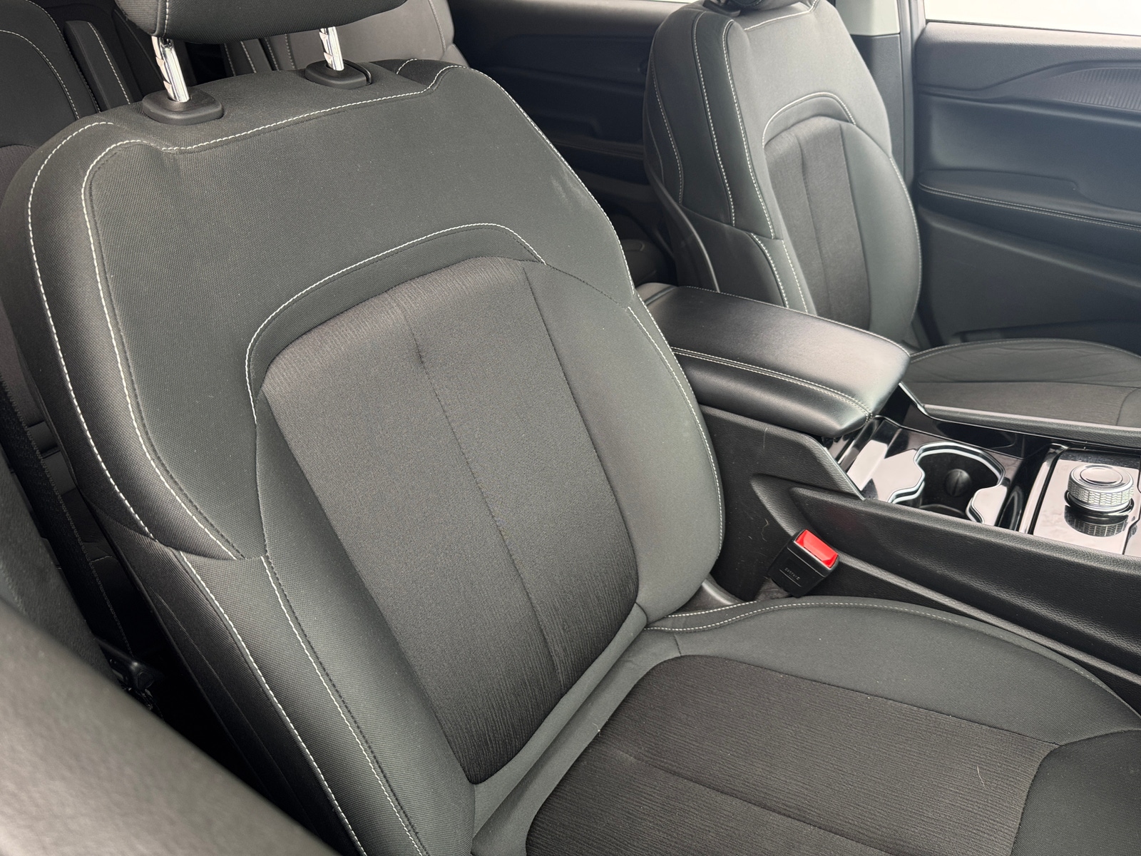 Thumbnail: 2023 Jeep Grand Cherokee L - 2