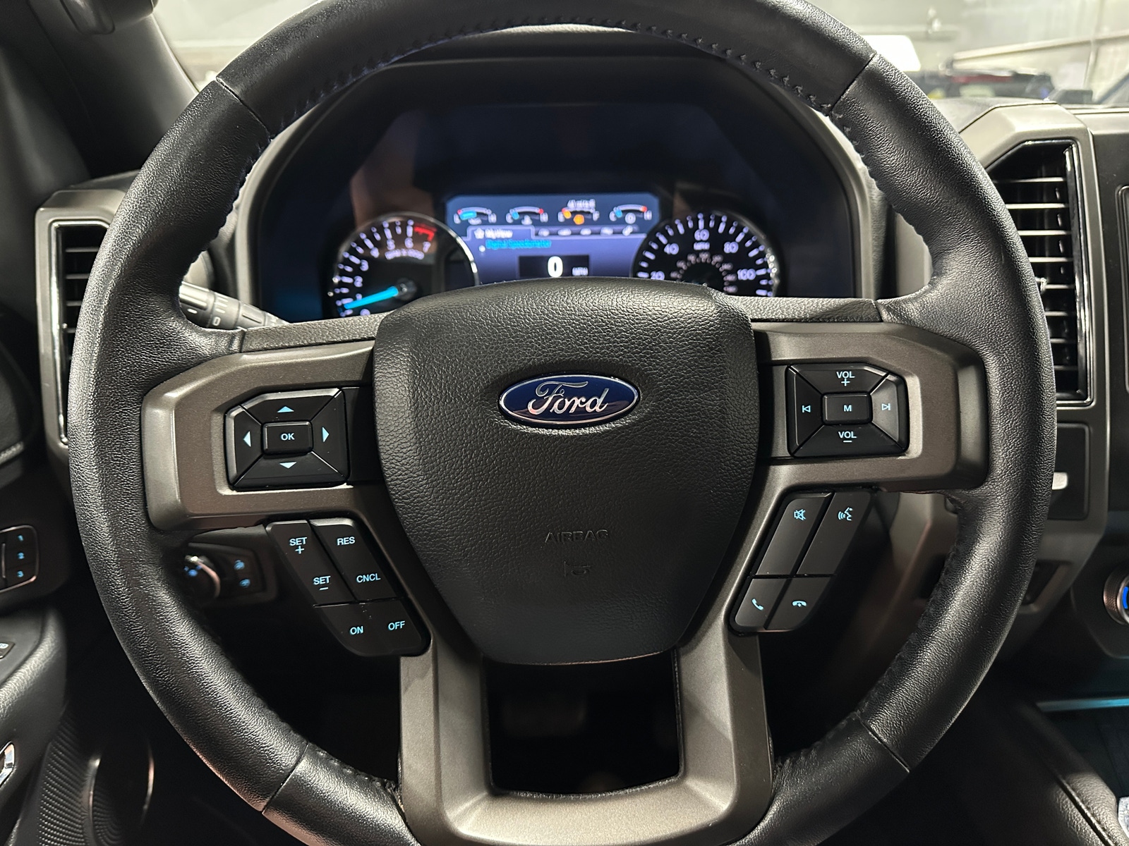 Thumbnail: 2020 Ford Expedition - 5