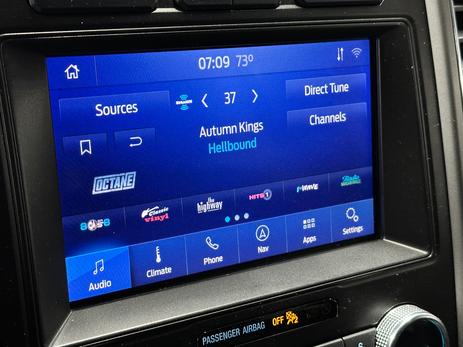 Thumbnail: 2020 Ford Expedition - 4