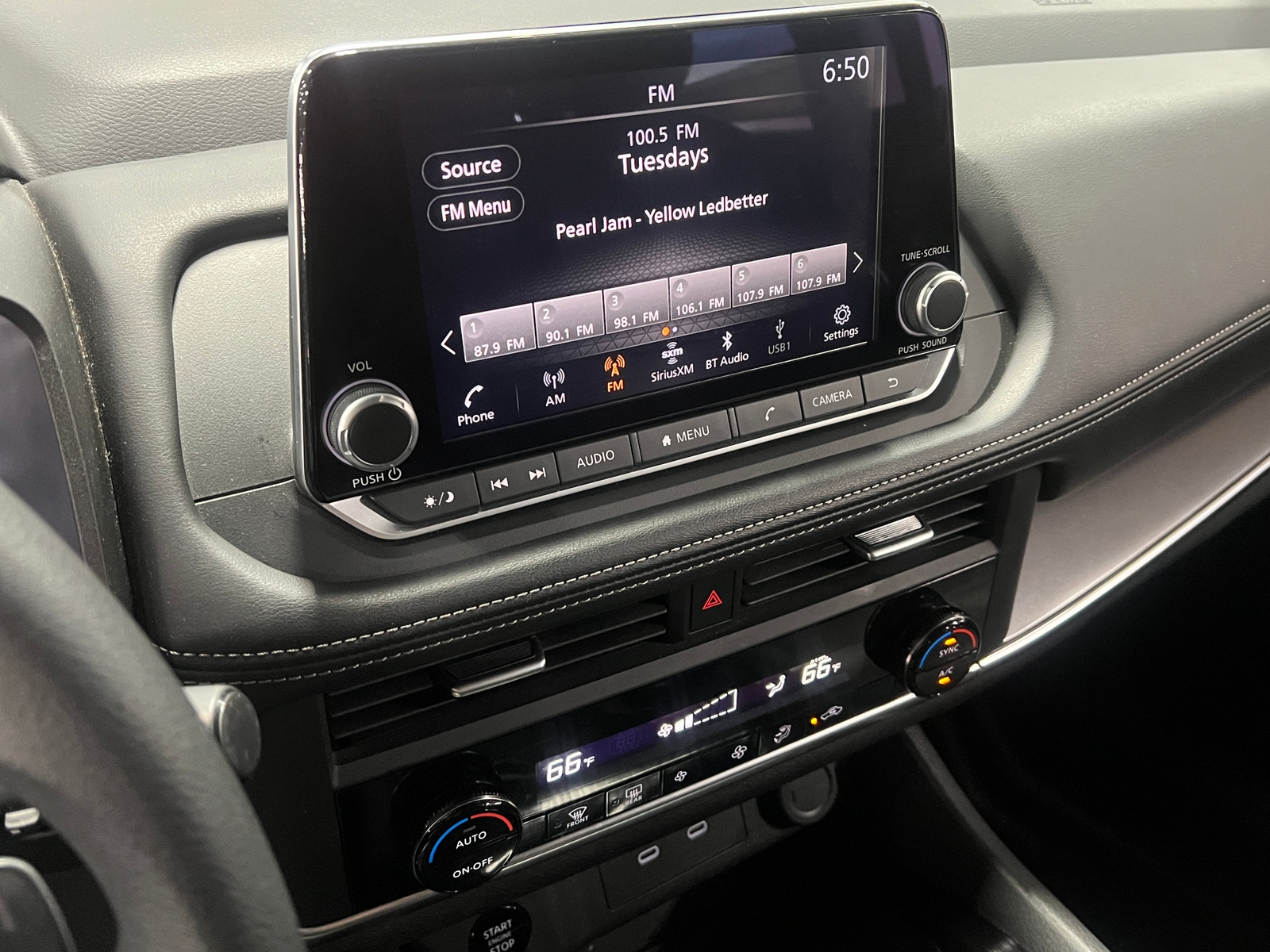 Thumbnail: 2024 Nissan Rogue - 4