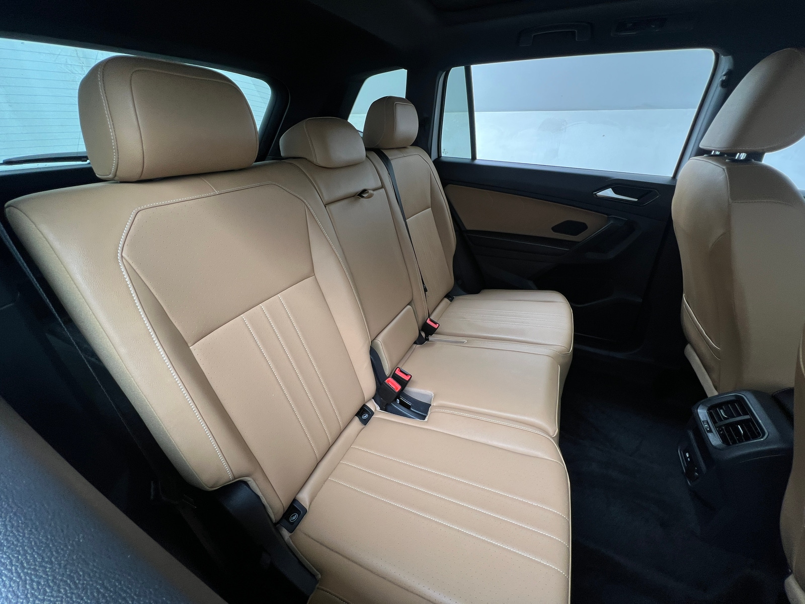 Thumbnail: 2024 Volkswagen Tiguan - 5