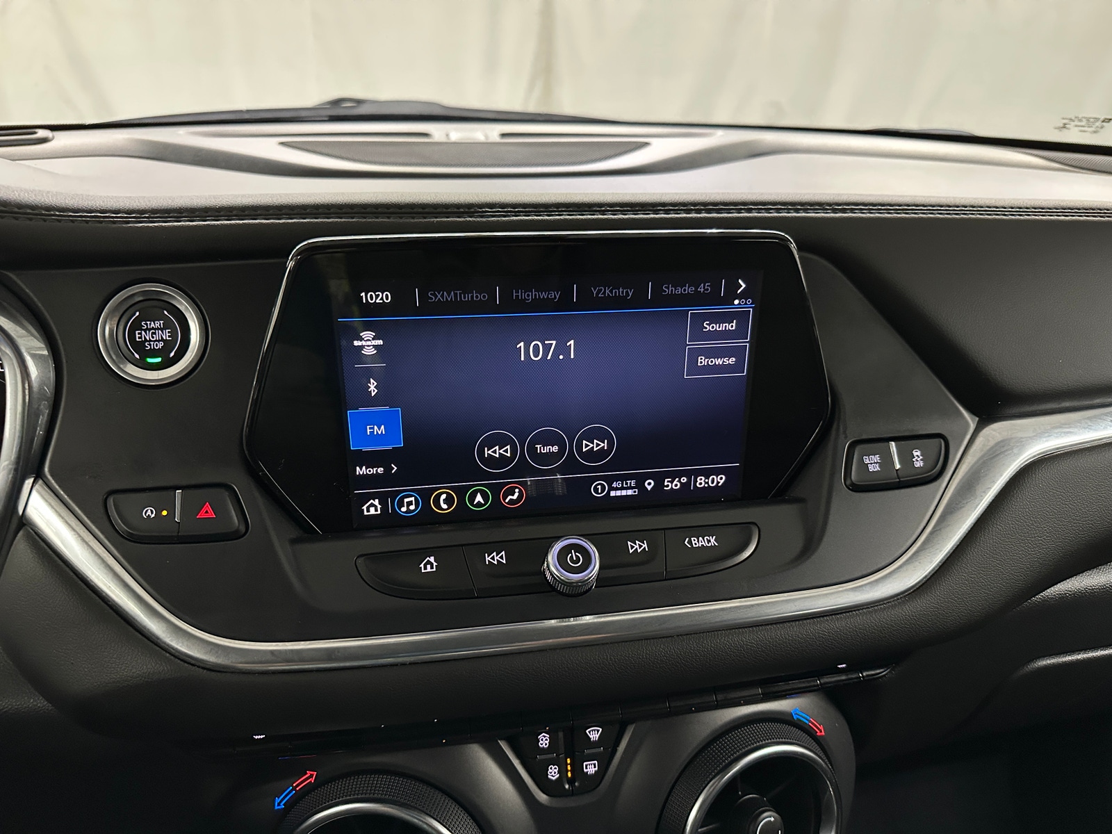 Thumbnail: 2022 Chevrolet Blazer - 3